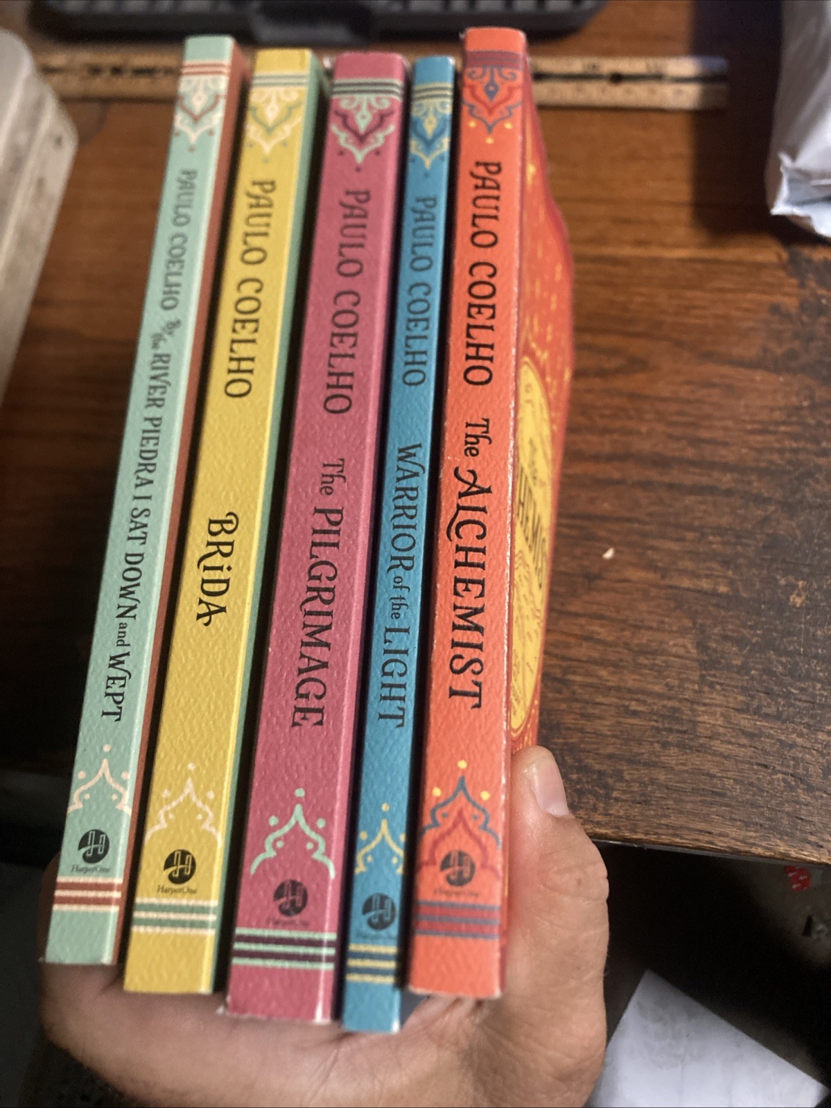Paulo Coelho Lot 5 Alchemist
