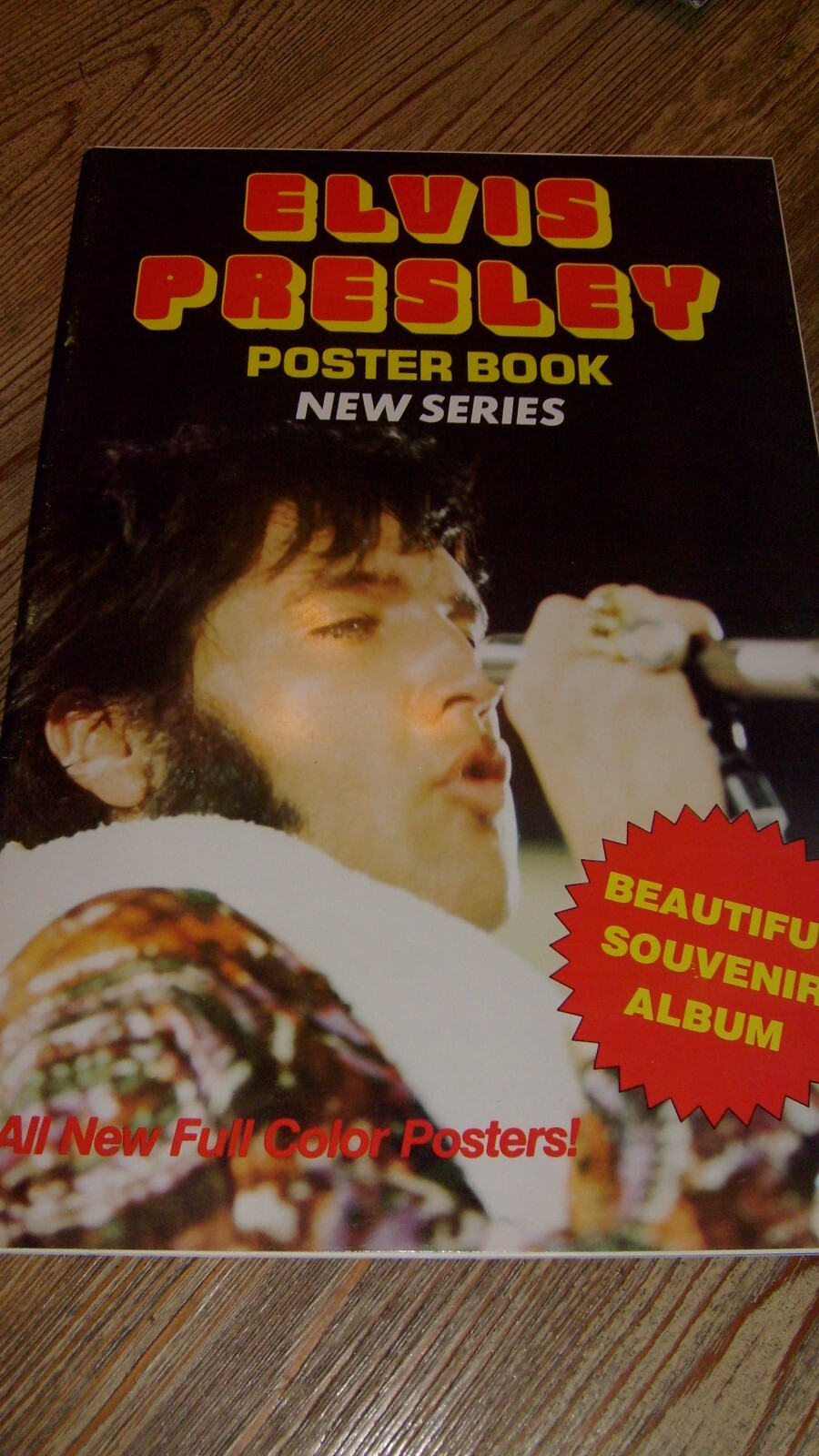 Elvis Presley Poster Book 1977 New Series 16.5 by 11 Inches 22 Posters