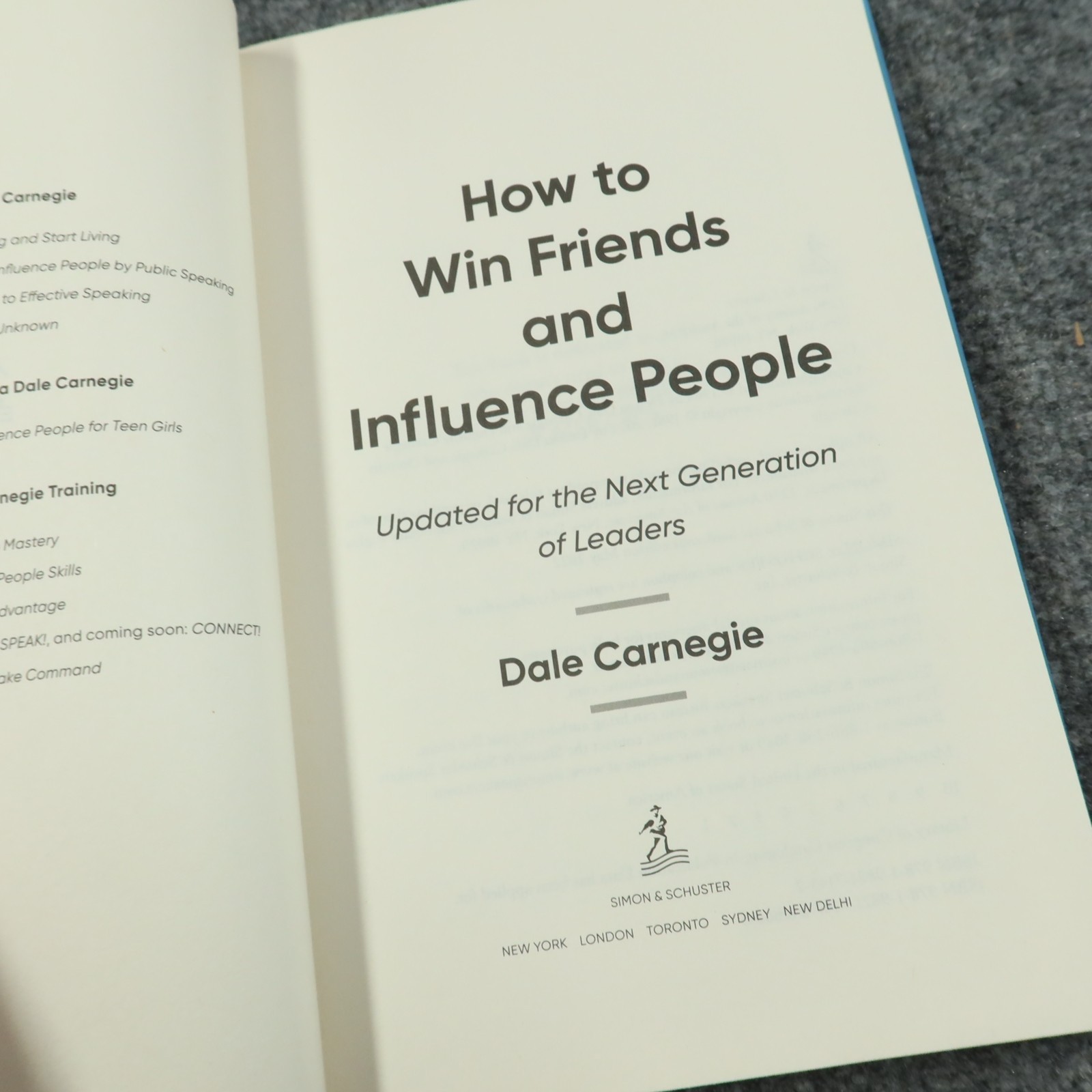 How to Win Friends and Influence People: Updated Dale Carnegie Hardcover