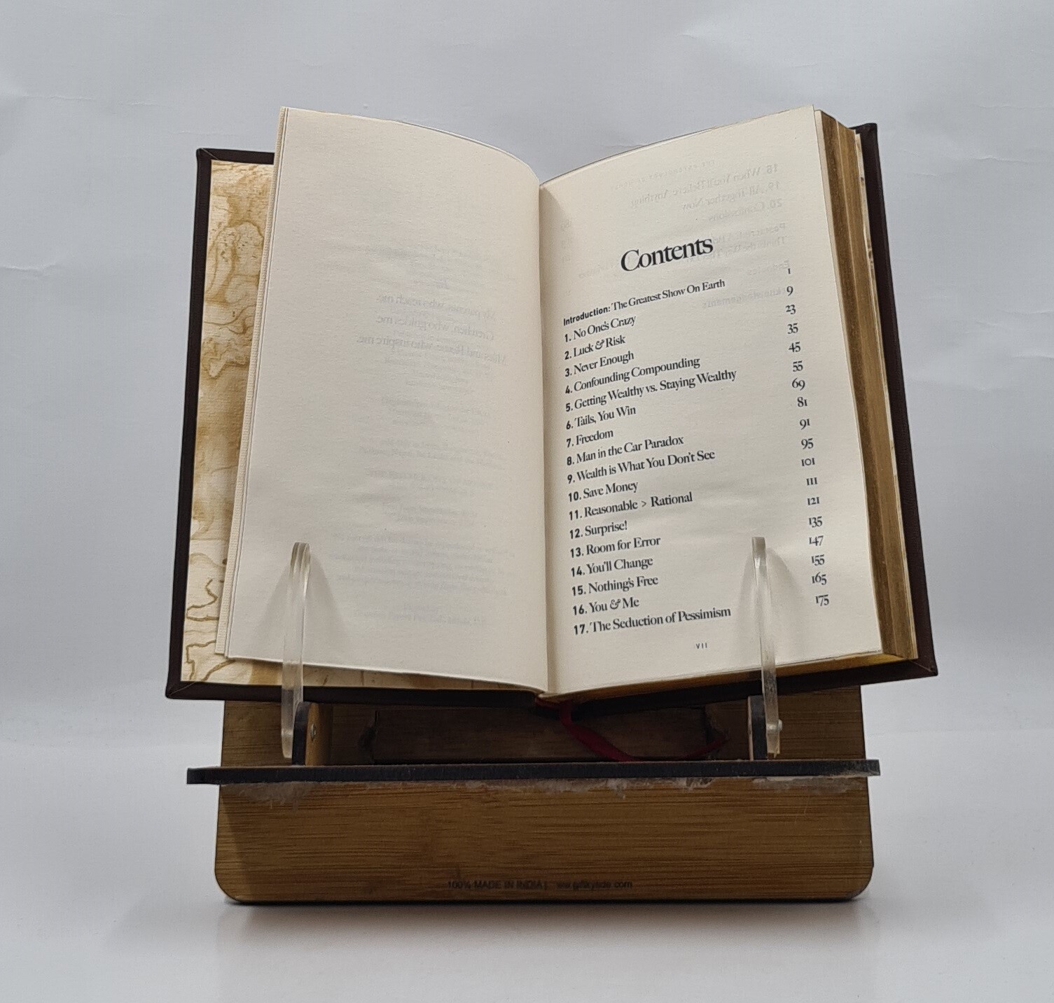 The Psychology of Money: Timeless lessons on wealth, gre [Premium Leather Bound]