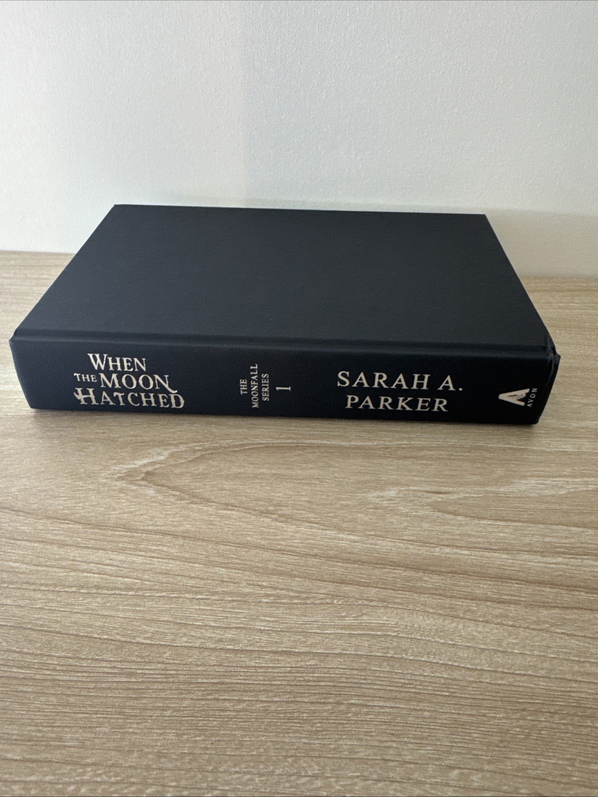 SIGNED When The Moon Hatched Sarah A Parker Deluxe Ed. First Print Limited 💕