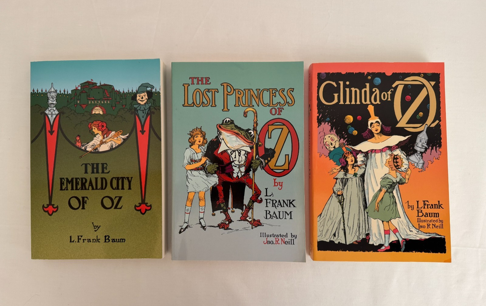 Wizard of Oz Books by L. Frank Baum Lot of 6 Large Print Books, 3 HC w/DJ, 3 PB