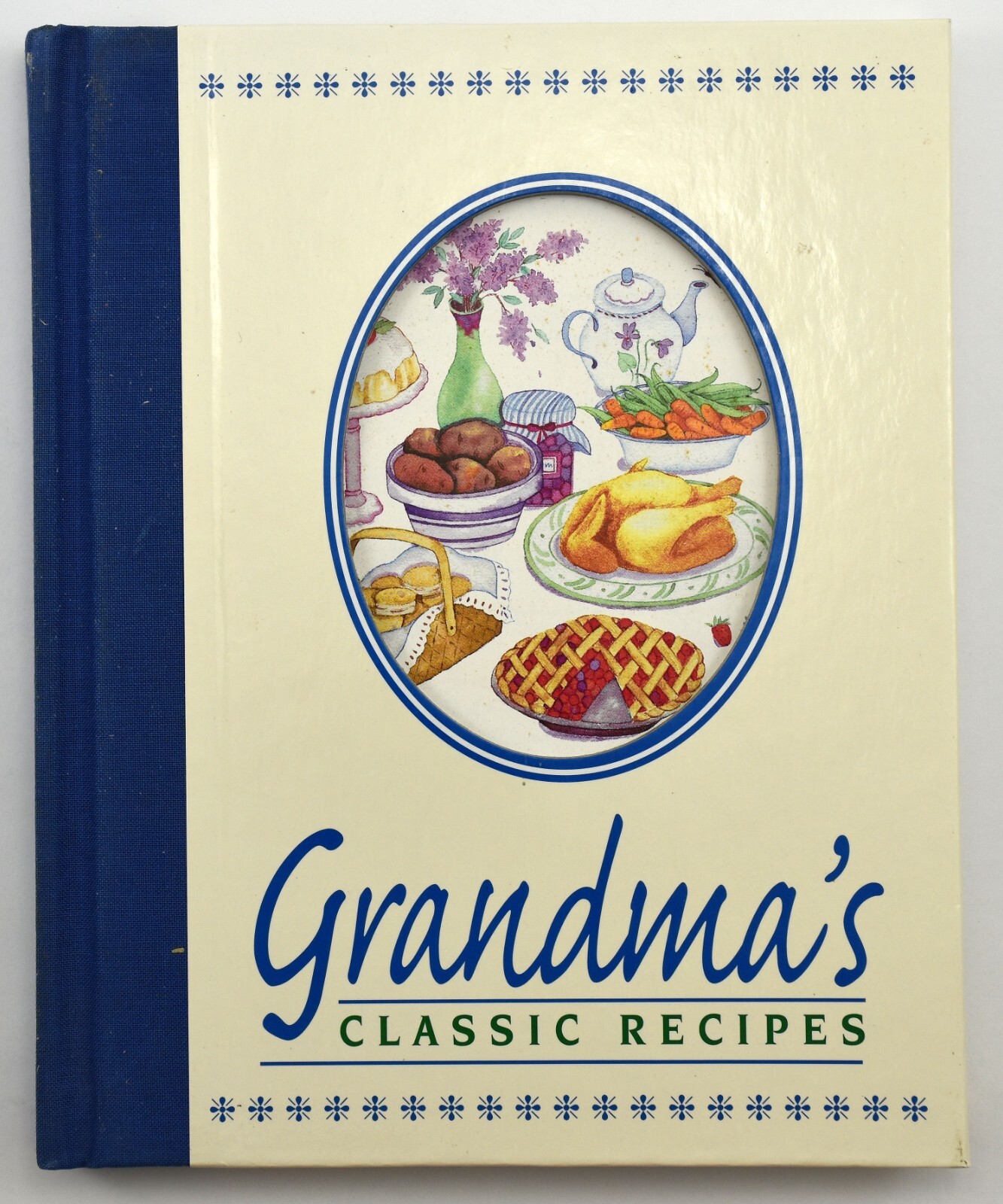 Grandma’s Classic Recipes 2000 – HC Hardcover, 126 pages VG+ L@@K