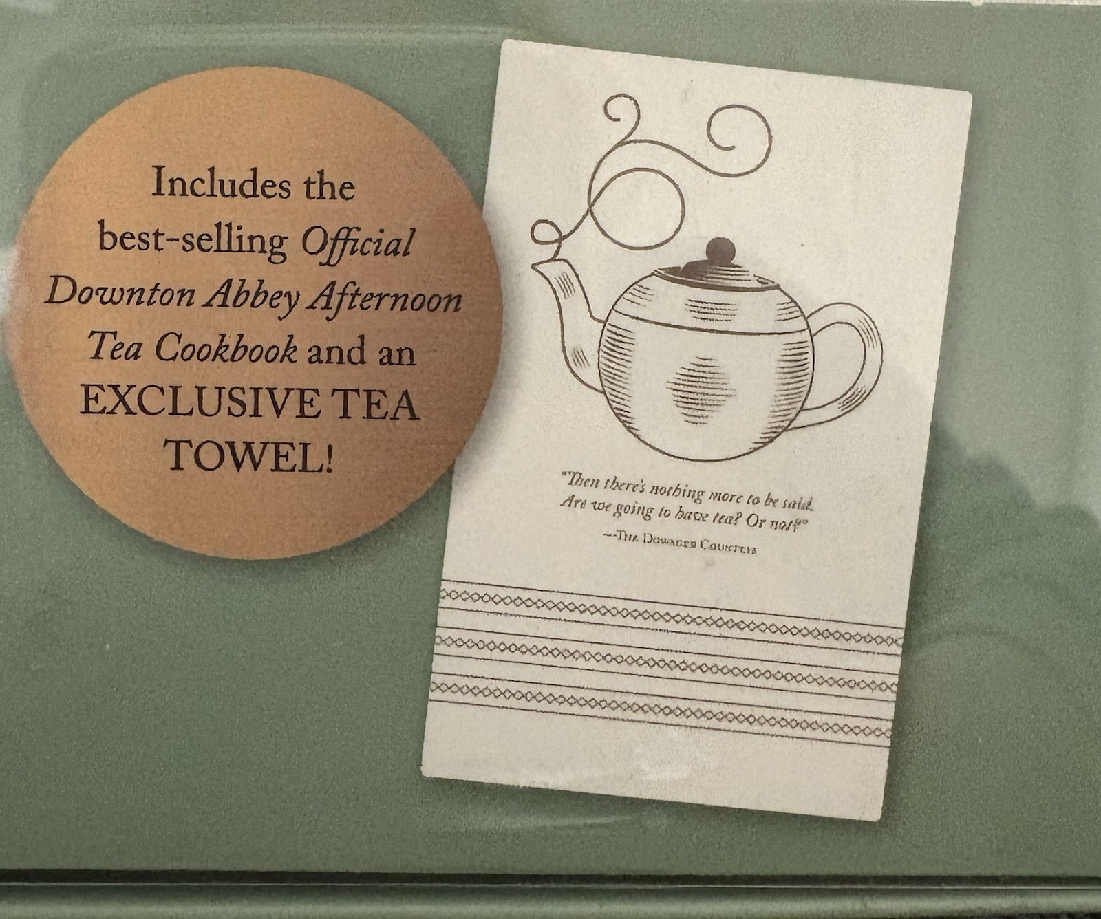 The Official Downton Abbey Afternoon Tea Cookbook Gift Set book&towel Like New