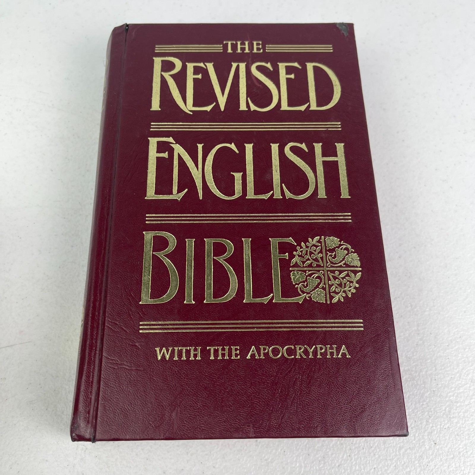VTG Oxford Cambridge Revised English Bible W/ Apocrypha HC
