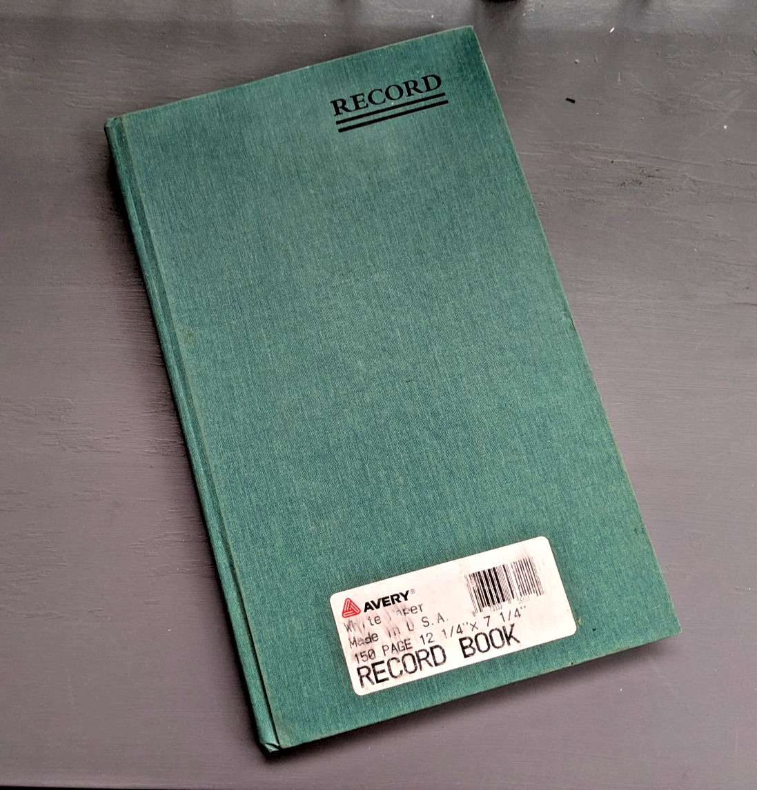 AVERY Record Book– 150 pages, 12″ x 4″ x 7″ –FAST SHIPPING