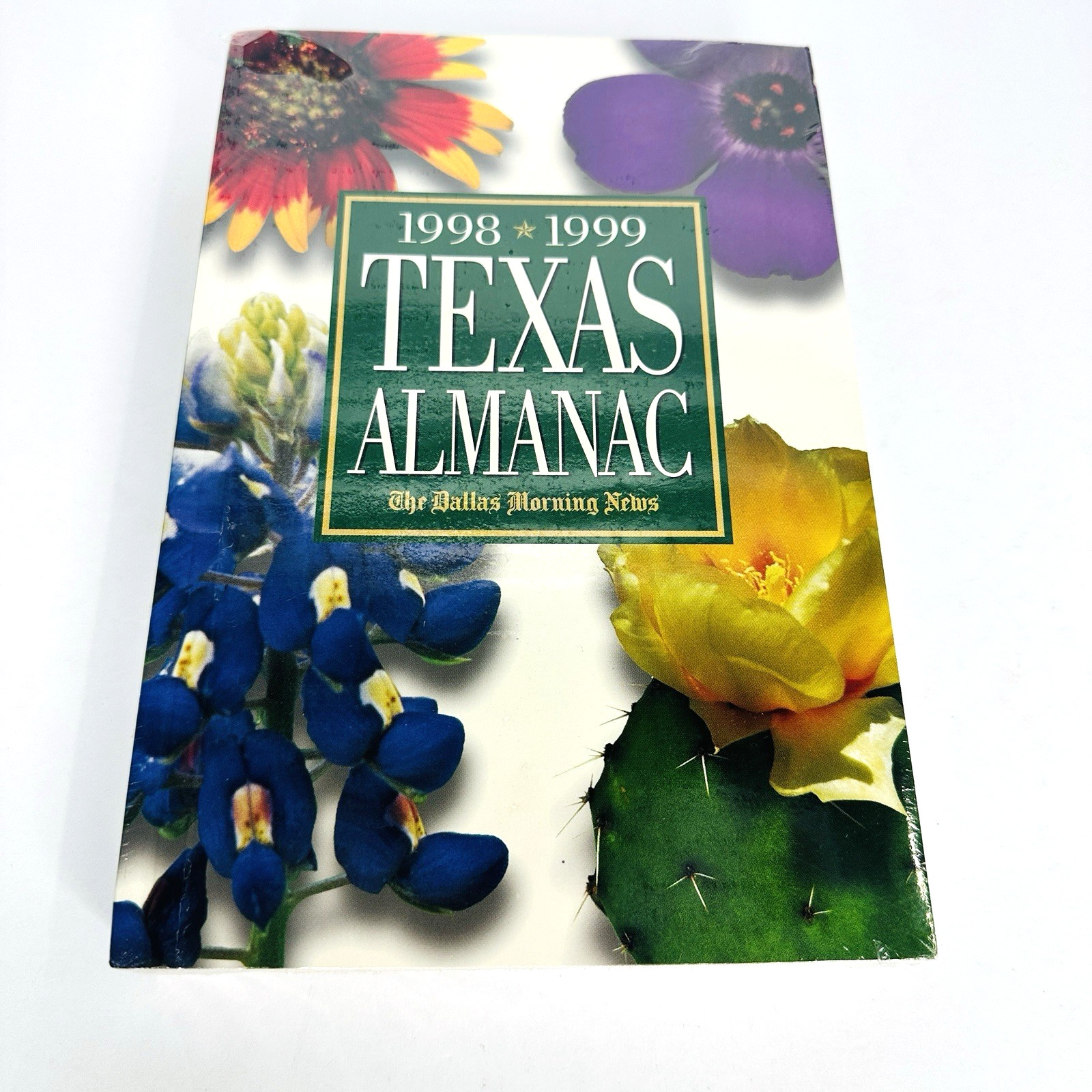 1998-1999 Texas Almanac Dallas Morning News 59th Ed Wildflowers La Belle & More
