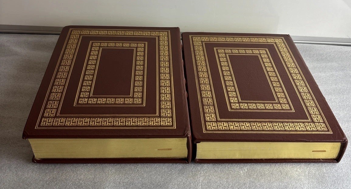 The First World War & Second World War, Two Volumes ( Collector’s Edition in G..