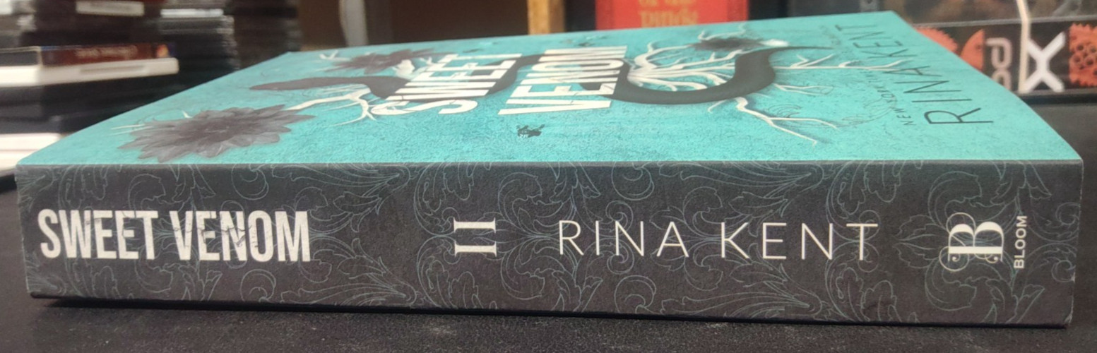 Sweet Venom by Rina Kent 1st Print Target Exclusive Ed. 2026 PB