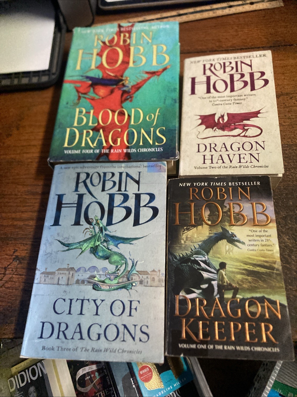Robin Hobb The Rain Wild Chronicles Trilogy Collection 4 Books Set