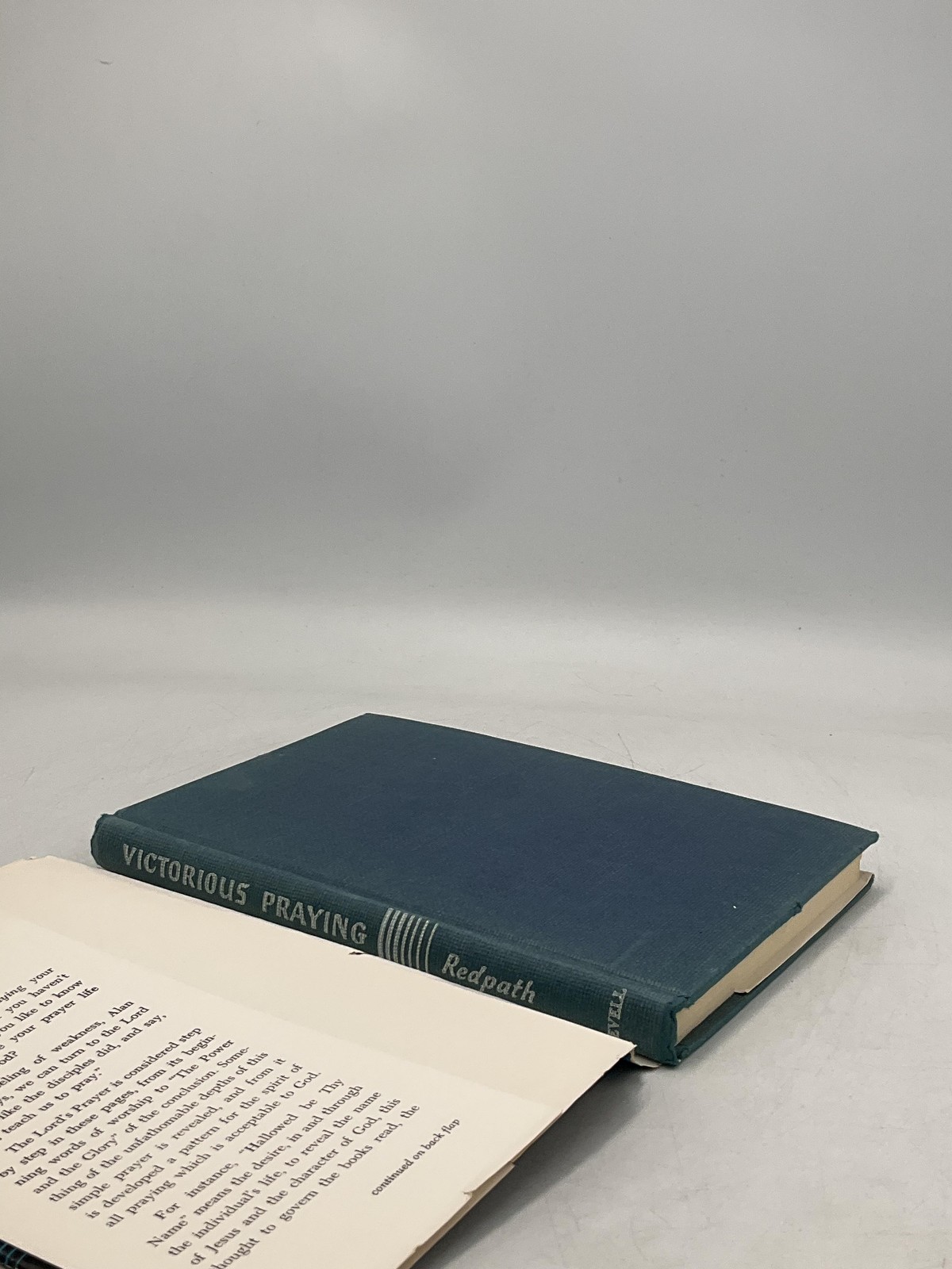 Vintage Victorious Praying Alan Redpath Hardcover Blue Fleming H. Revell 1957