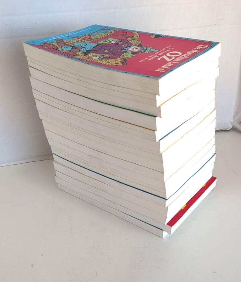 LOT of 16 WIZARD OF OZ Books by Frank Baum/John Neill – Dover Editions PBs – VG