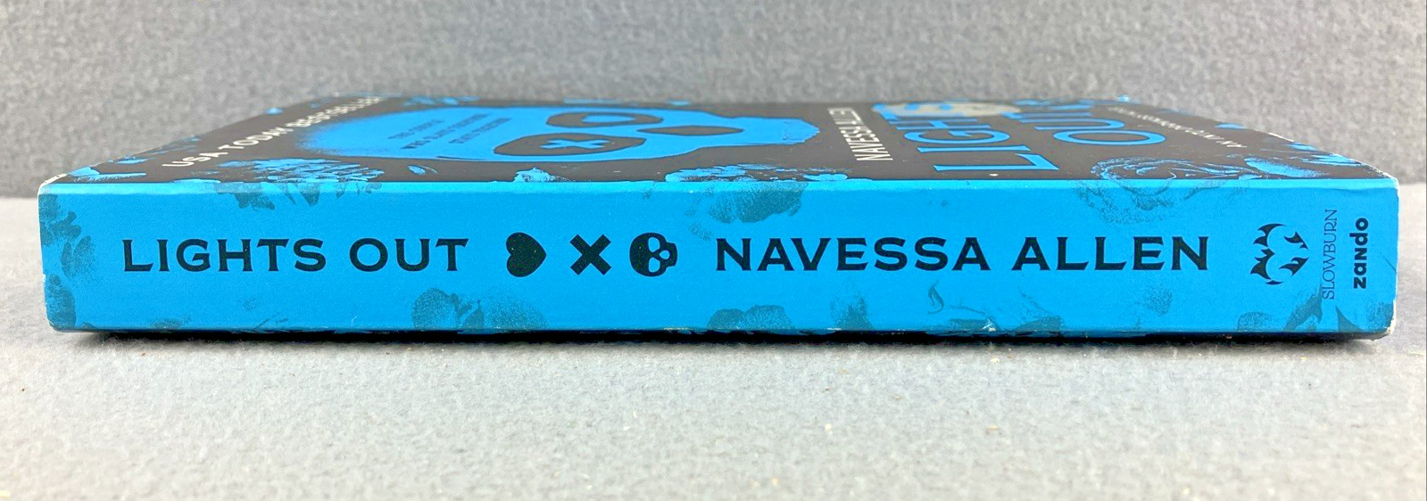 Lights Out : An into Darkness Novel by Navessa Allen (2024, Trade Paperback)