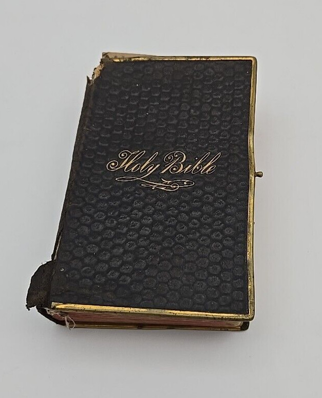 Holy Bible Antique Pocket Size King James 3.5 x 5.5 in. Eyre and Spottiswoode