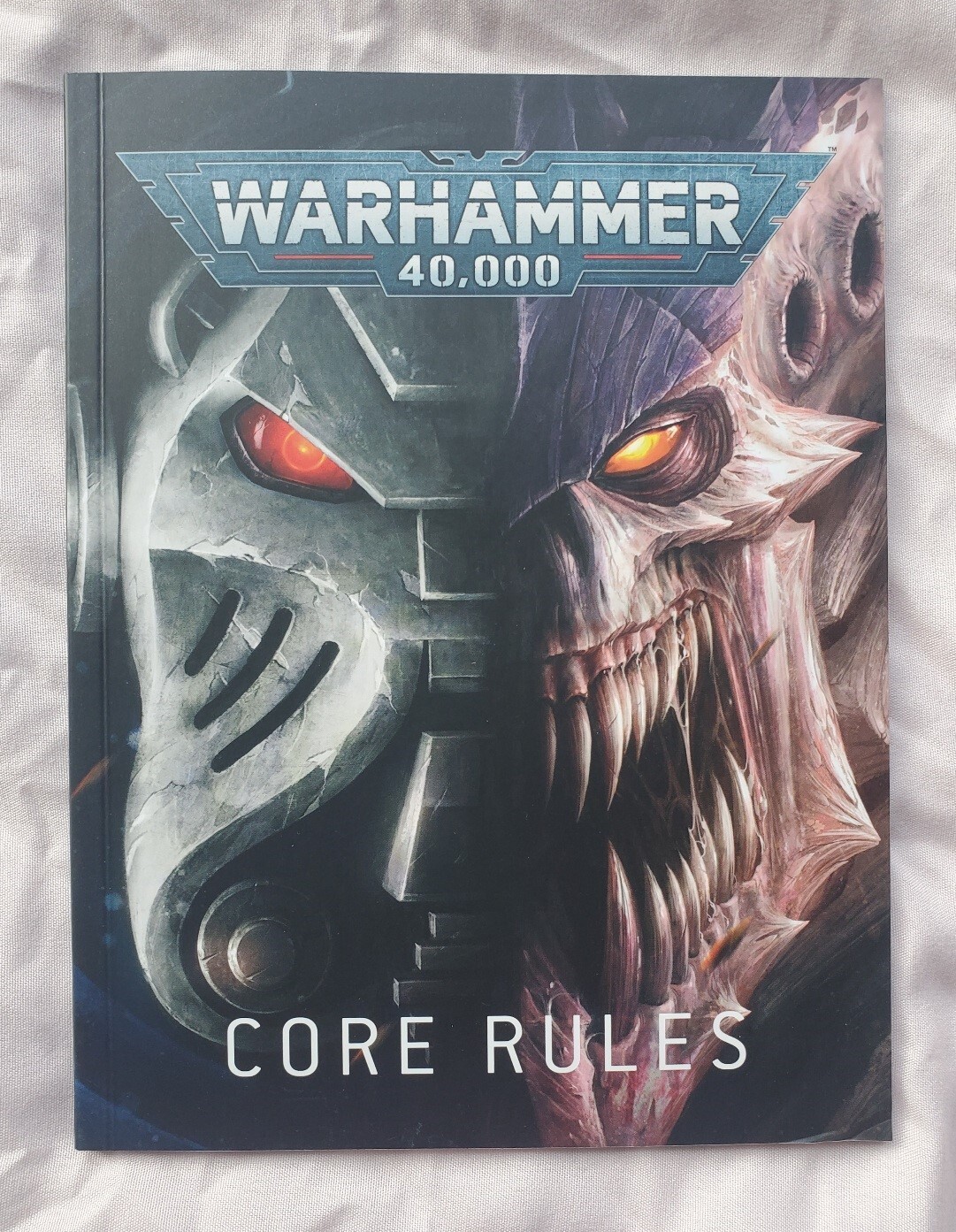 40k 10th edition Paperback core rules Rulebook 72-pages Free Ship Brand New