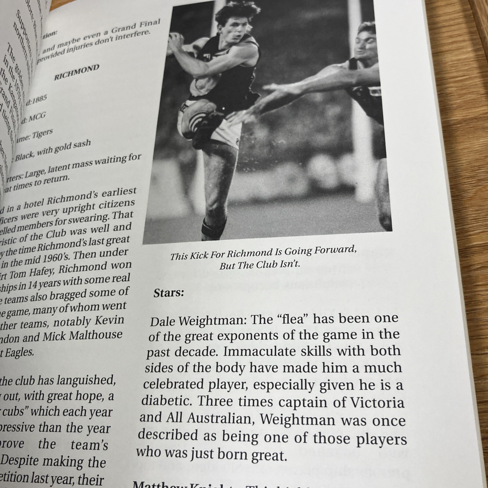 Vintage Australian Football : Complete Guide Peter Maddern (1974, Paperback)