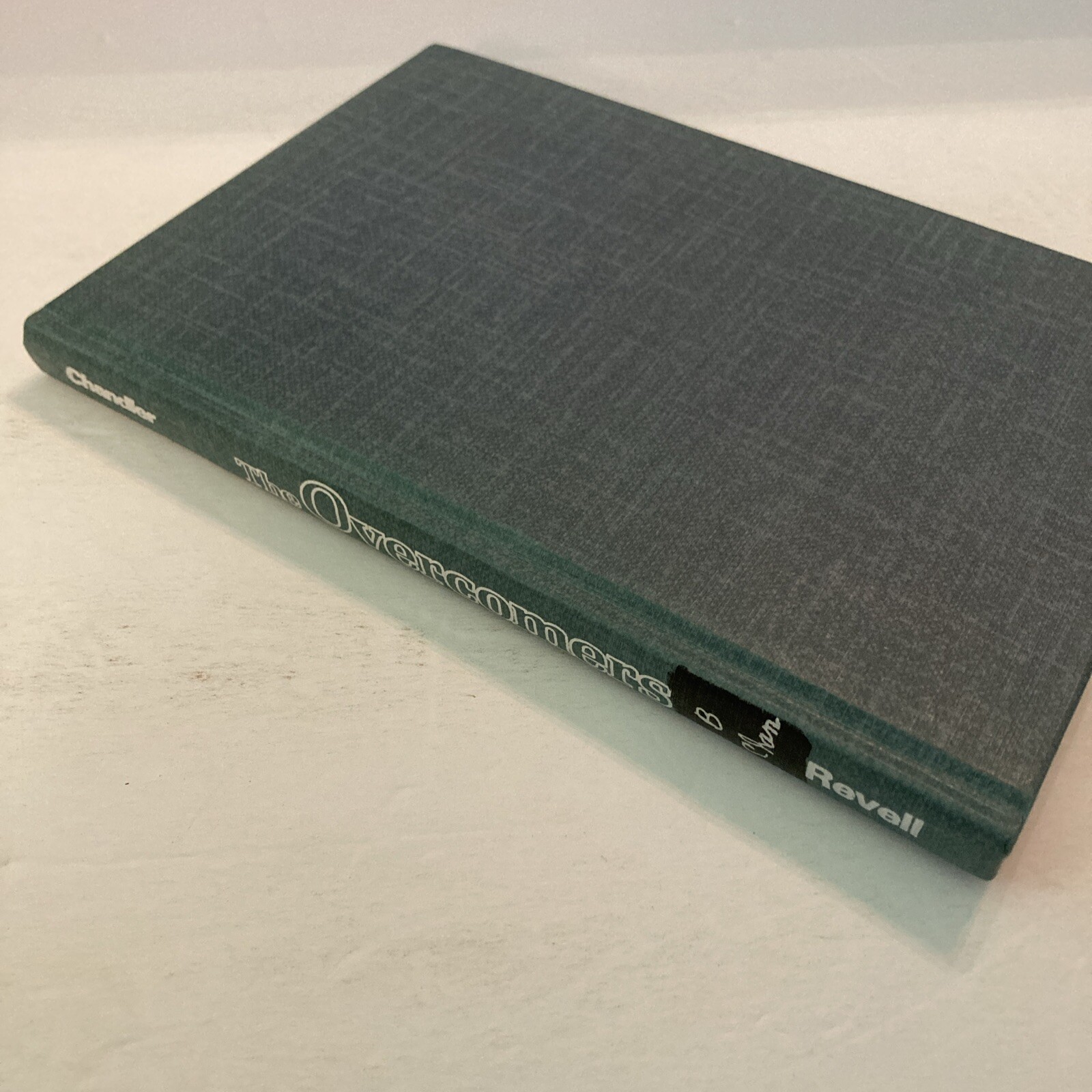 The Overcomers by Russell Chandler 1978 Hardcover Revell