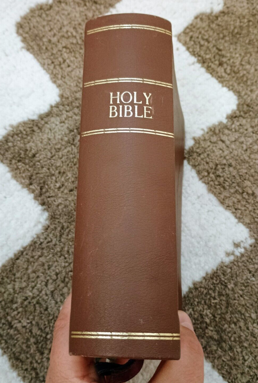 HOLY BIBLE King James KJV National Bible Press Brown THUMB INDEX Words In Red