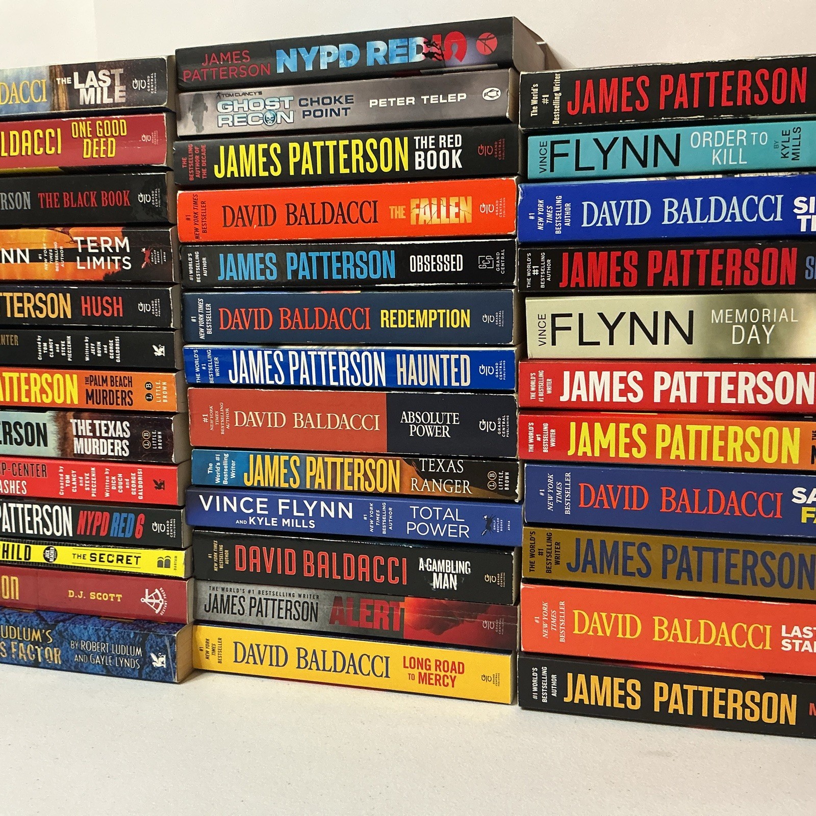 Lot of 5 Mystery Large Trade Paperback Books Suspense Thriller Crime Murder MIX