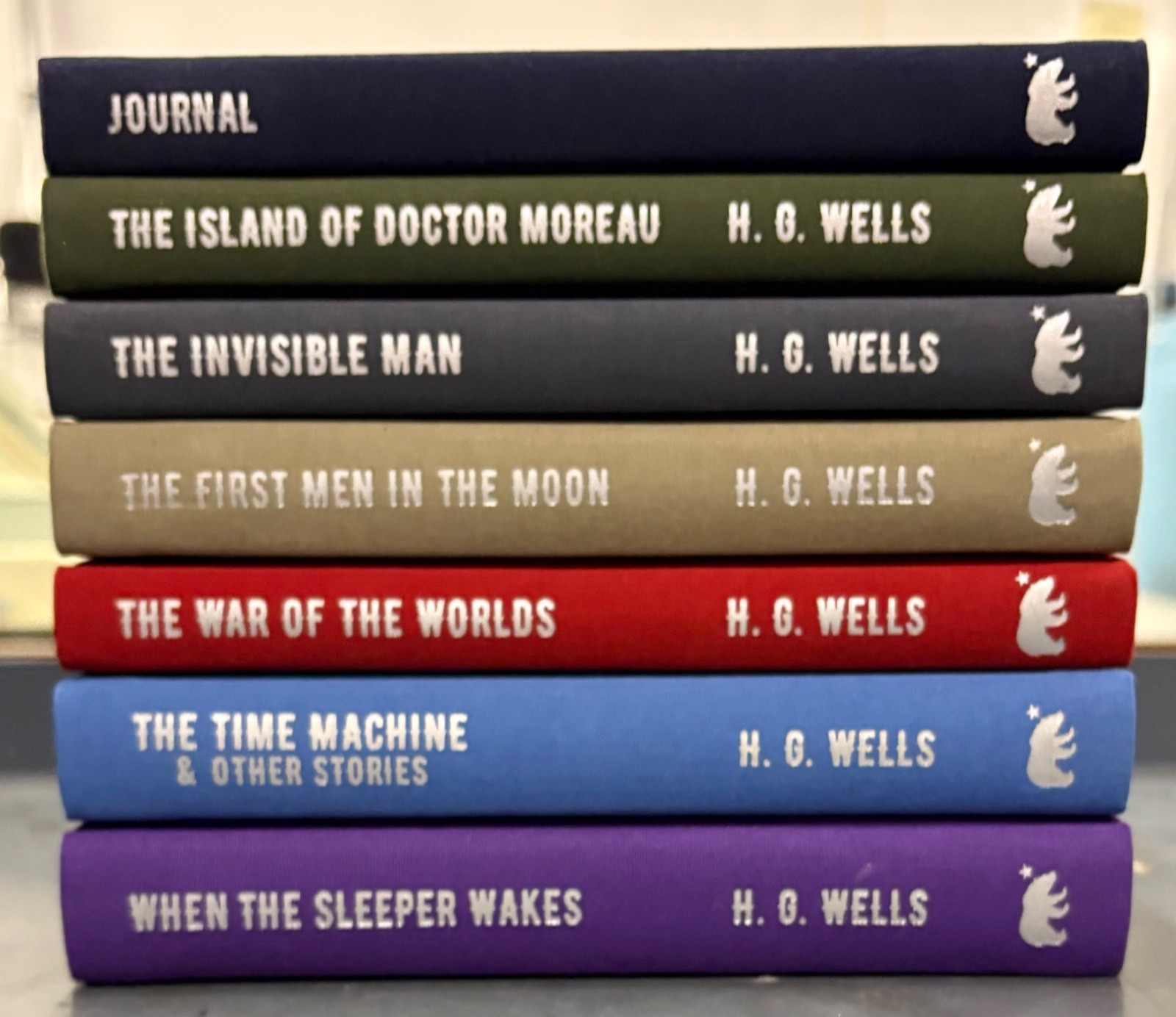 H.G.Wells Collection 6 Book Box Set Plus Journal – BRAND NEW