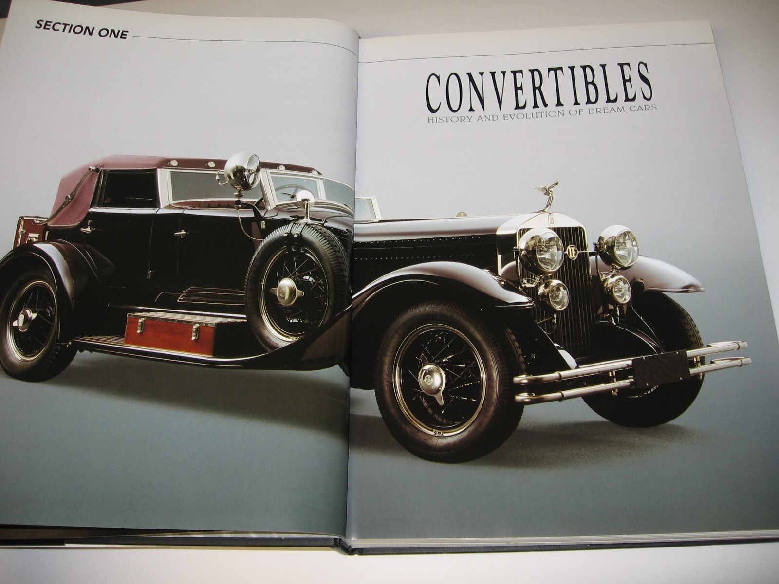 2001 The Great Book of Automobiles 630 pages + 1988 Great Sports Car Book