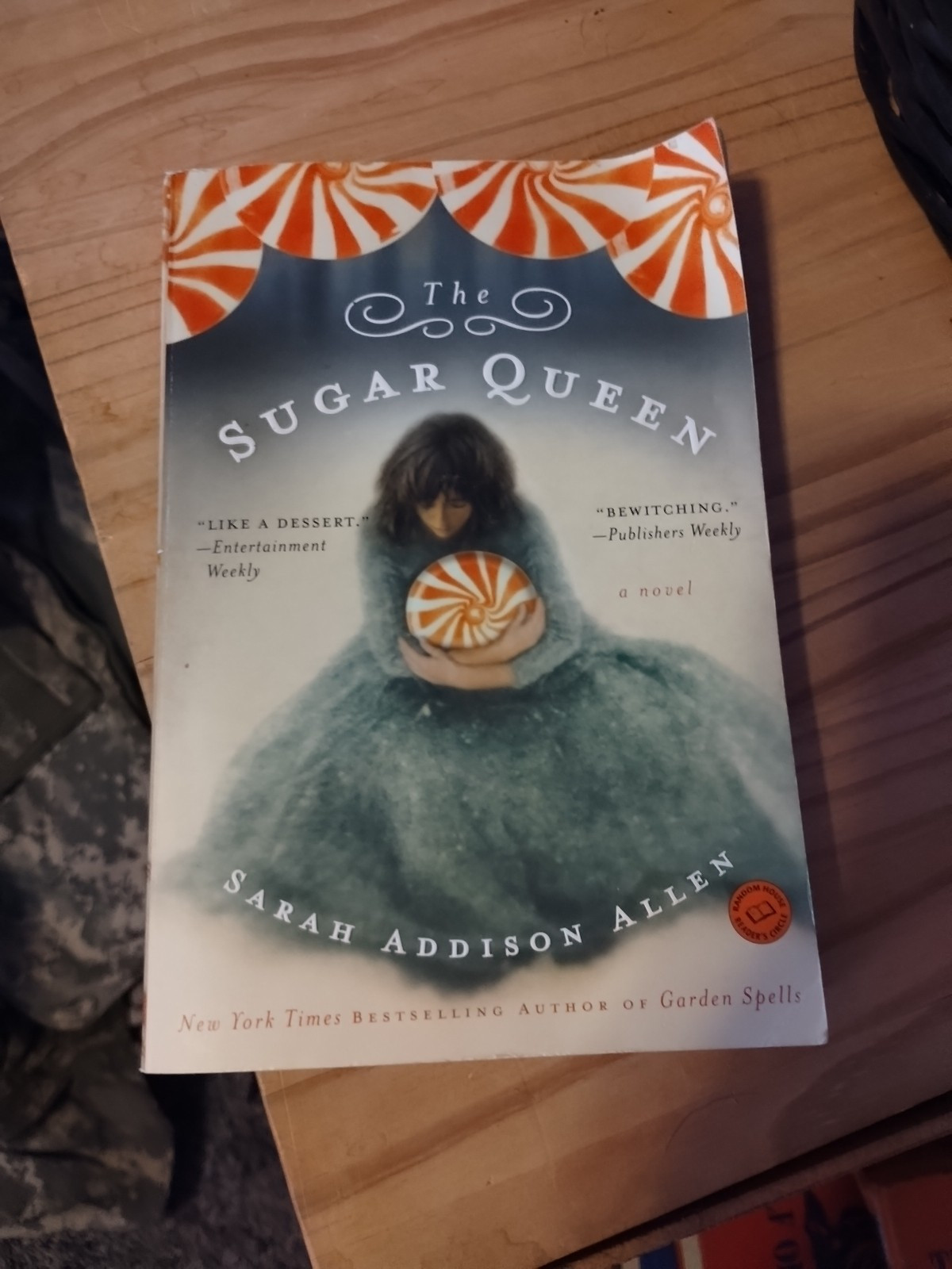 The Sugar Queen – Paperback – GOOD