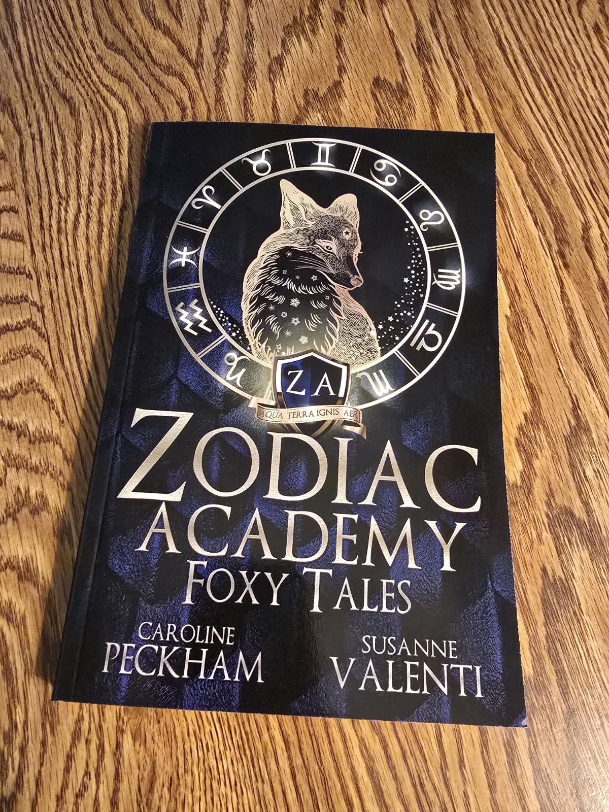 SIGNED OOP Foxy Tales Zodiac Academy Novella Caroline Peckham & Susanne Valenti