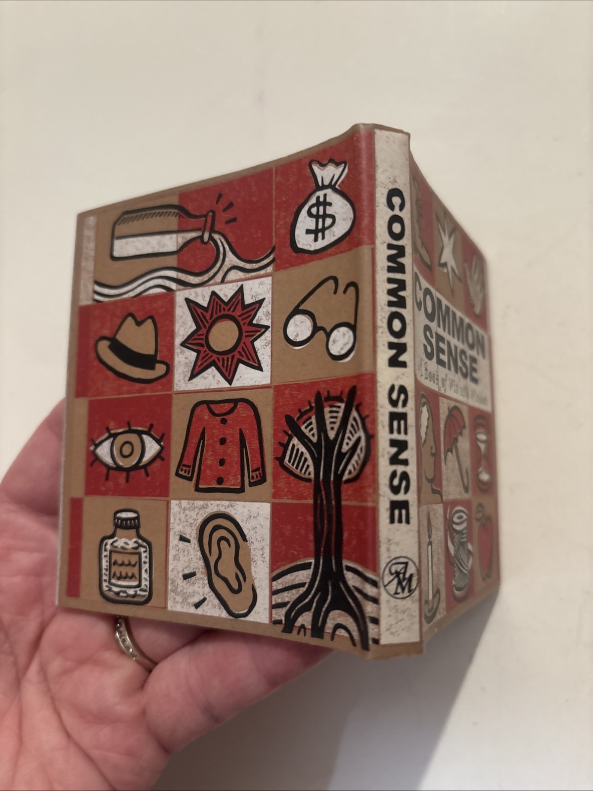 Common Sense: A Book of Wit and Wisdom HC/DJ Gift Book by Ariel Books -New