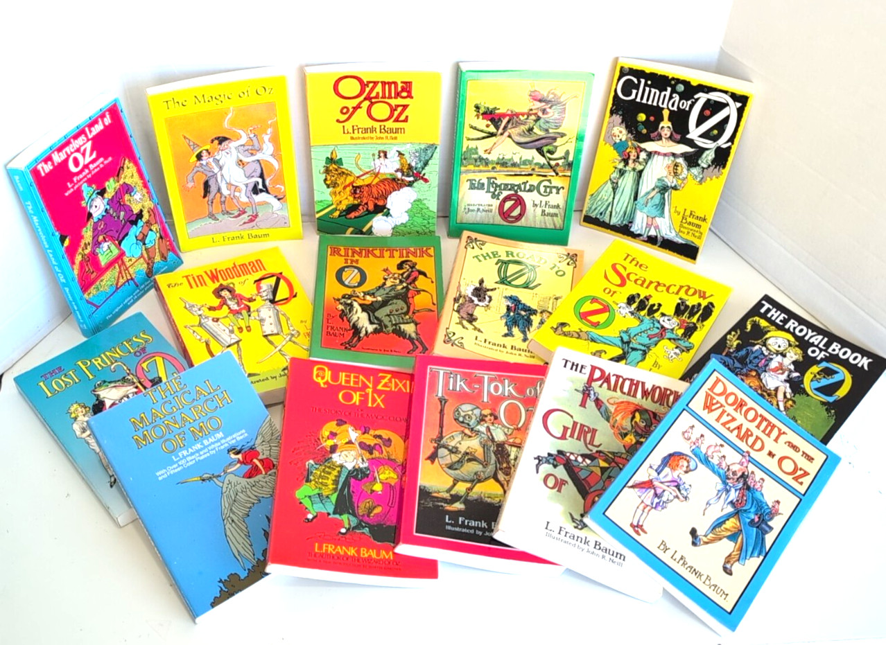 LOT of 16 WIZARD OF OZ Books by Frank Baum/John Neill – Dover Editions PBs – VG