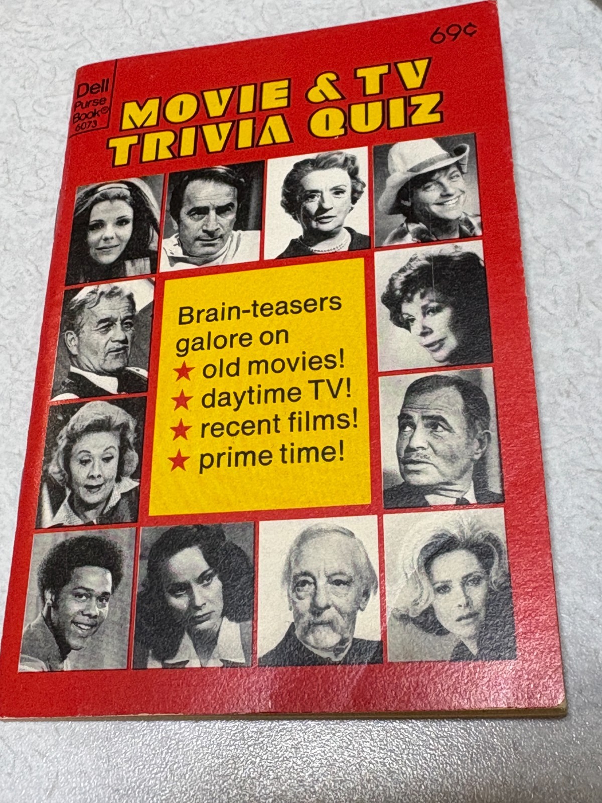 1982 Movie & TV Trivia Quiz Mini Magazine Dell Purse Book 64 pages