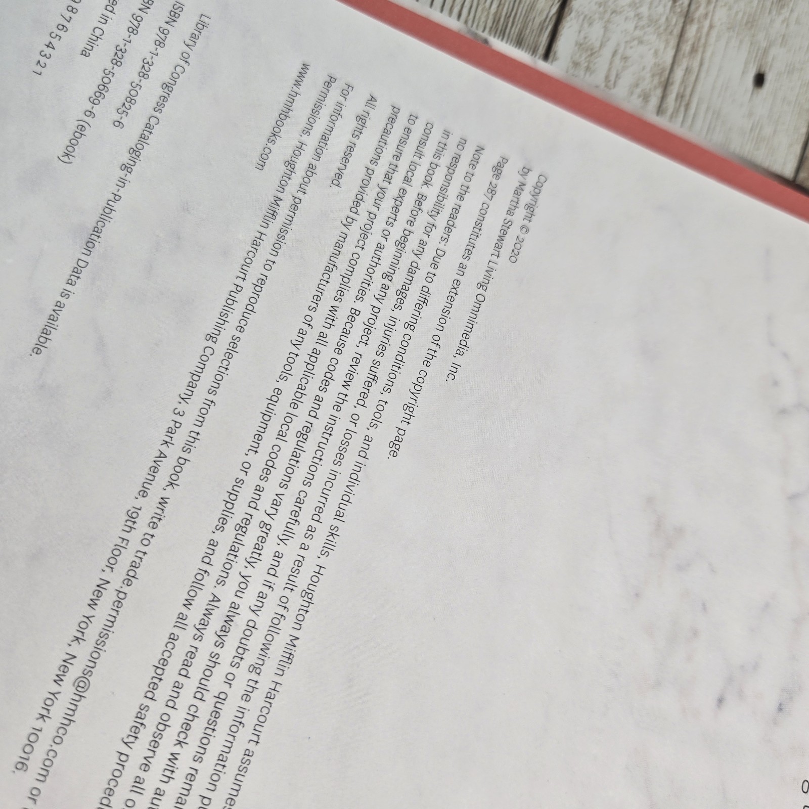 Martha Stewart’s Organizing-The Manual for Bringing Order to Your Life Book