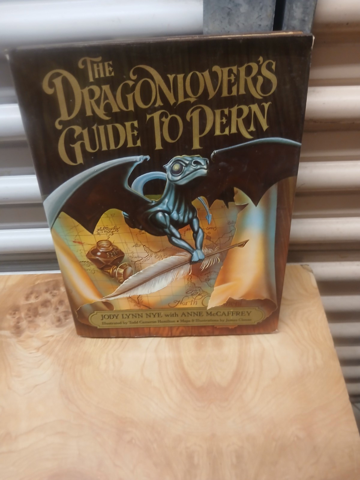 The Dragonlover’s Guide to Pern by Jody L Nye w/ Anne McCaffrey (1989, HARDCOVER