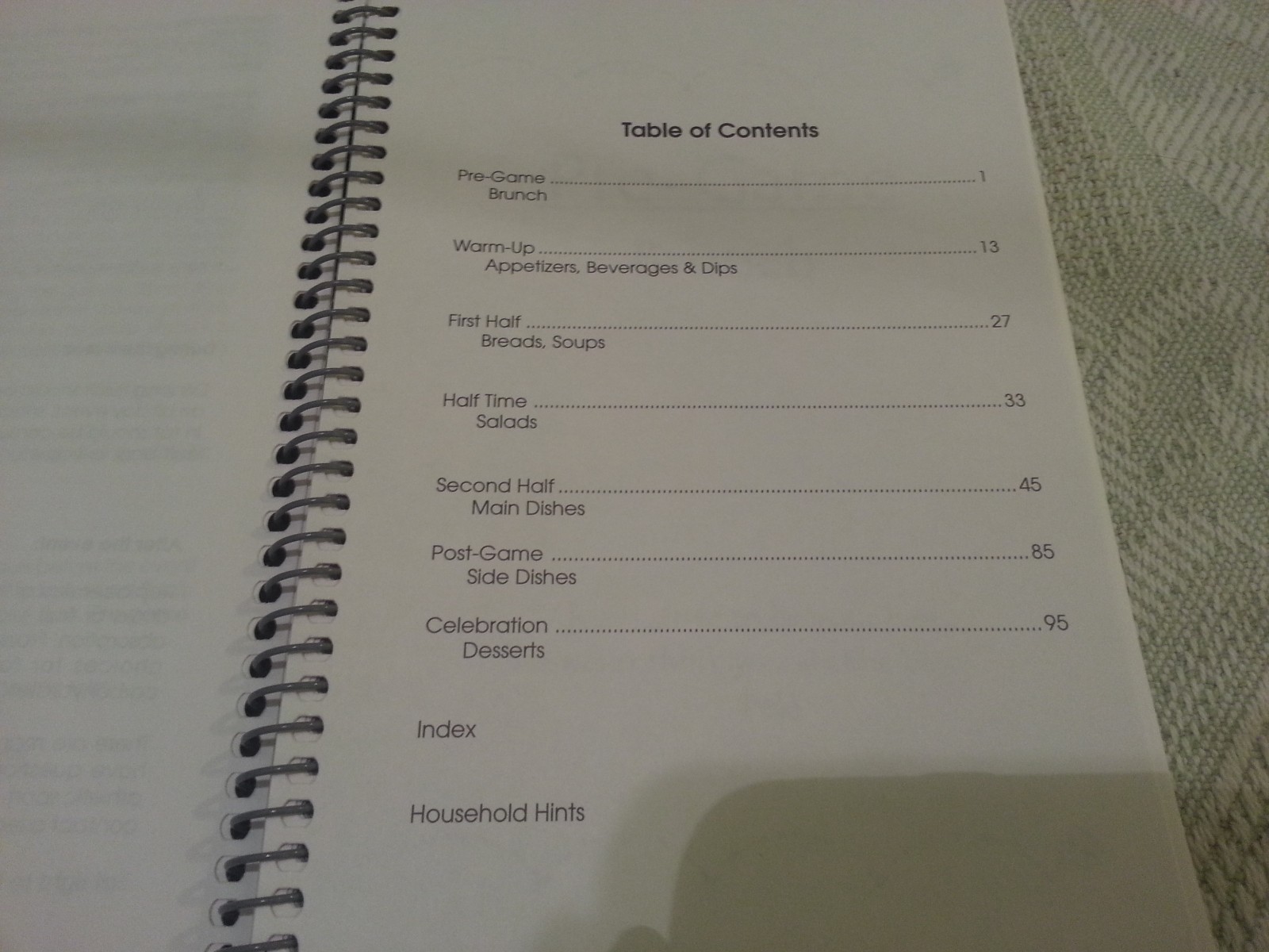 RECIPES THAT KICK! Cookbook 126 pages ROCHESTER, MN Century High Girls Soccer