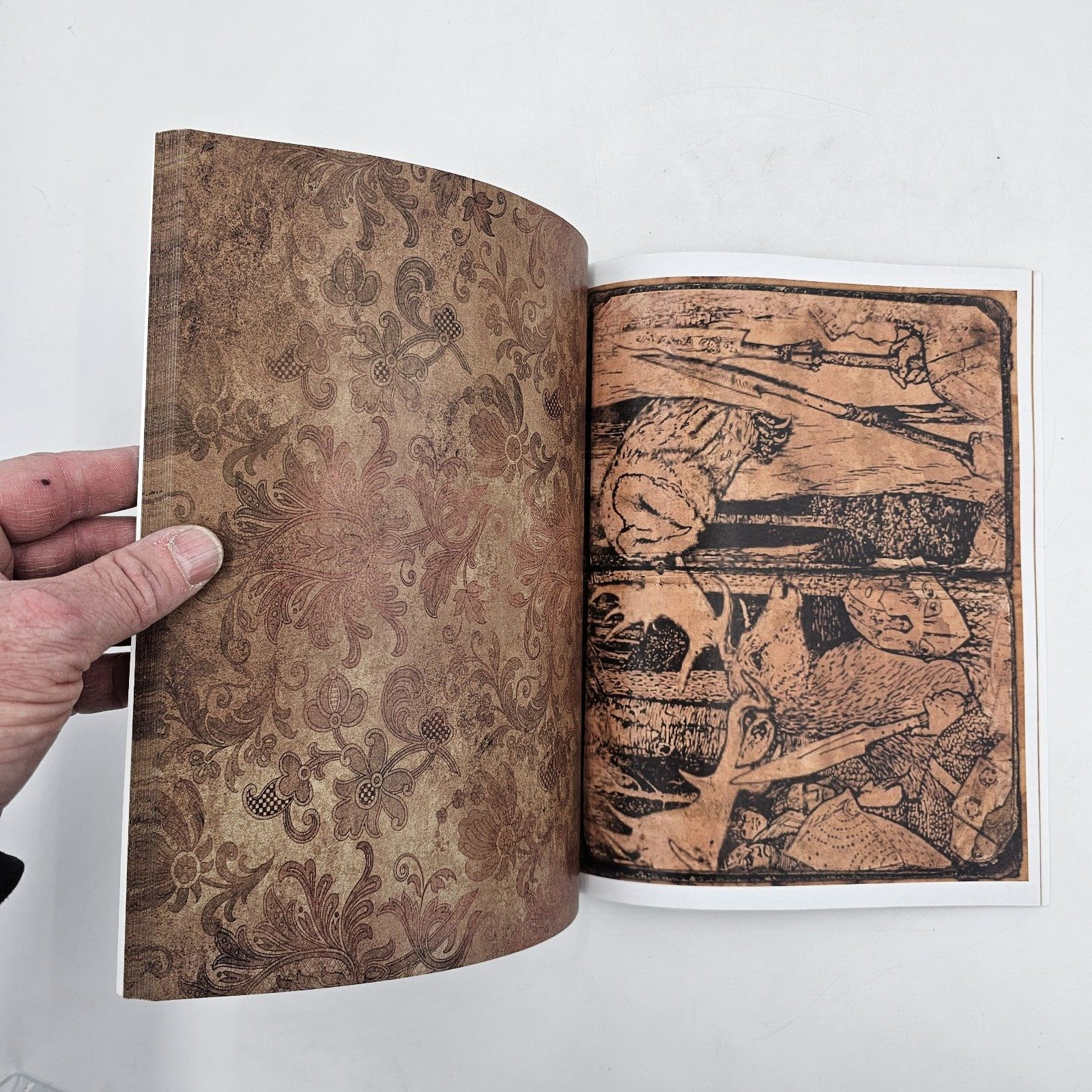 Medieval Junk Journal Pages: 44 Pages Illuminated Renai… by Operation Reprint