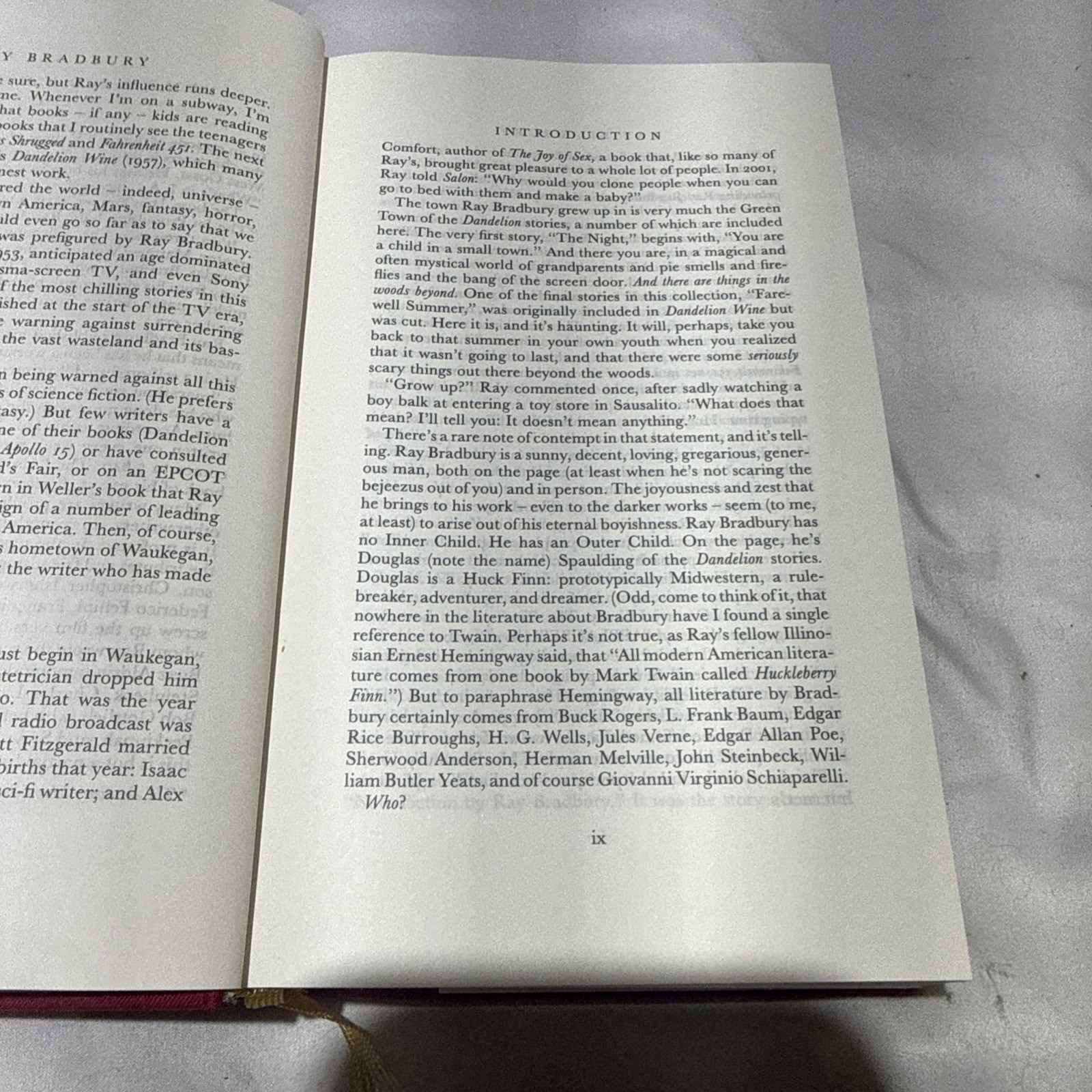 Stories of Ray Bradbury : Introduction by Christopher Buckley by Ray Bradbury…