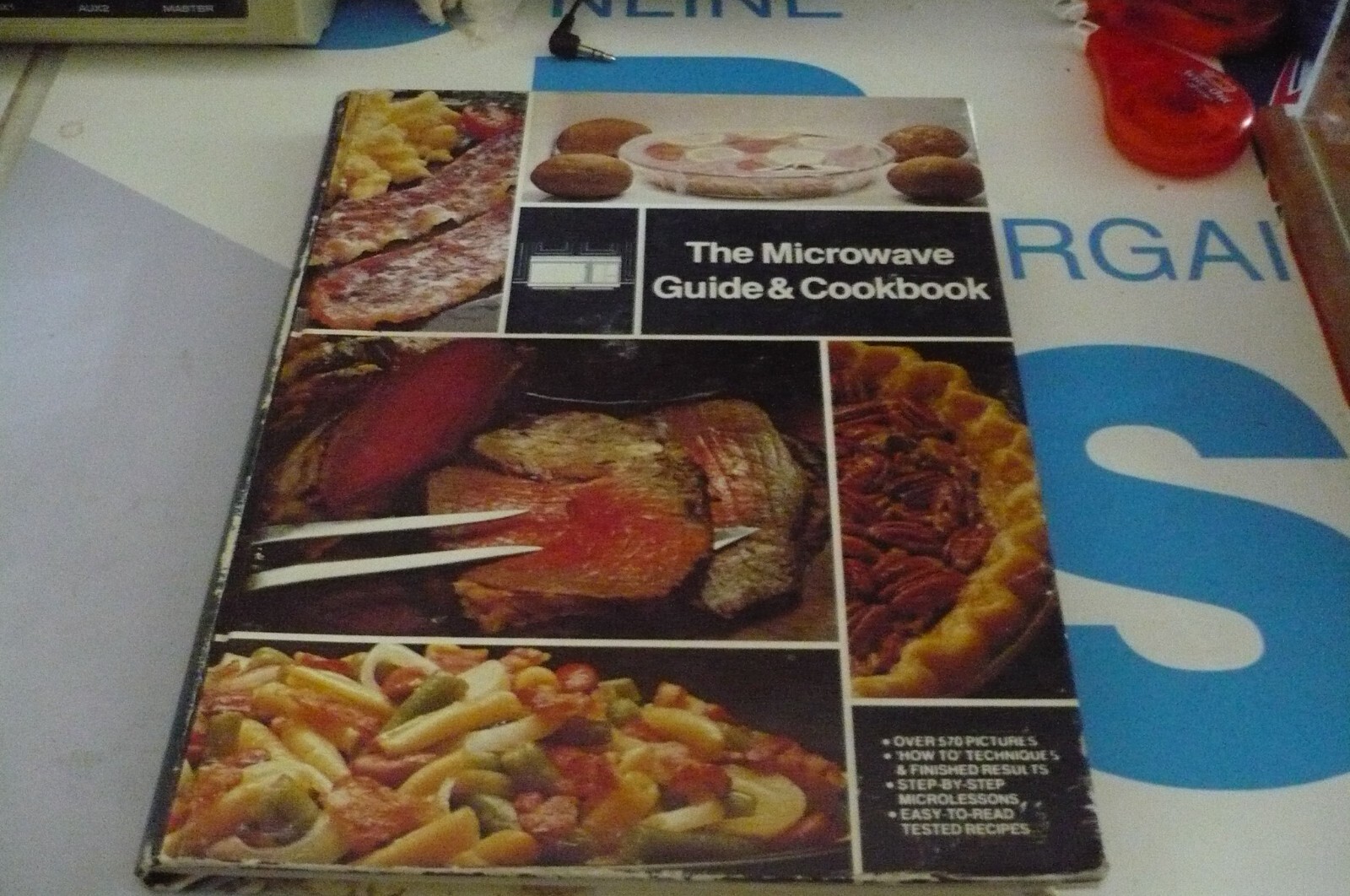 1983 “The Microwave Guide & Cookbook” Hardback 303 Pages Excellent Condition