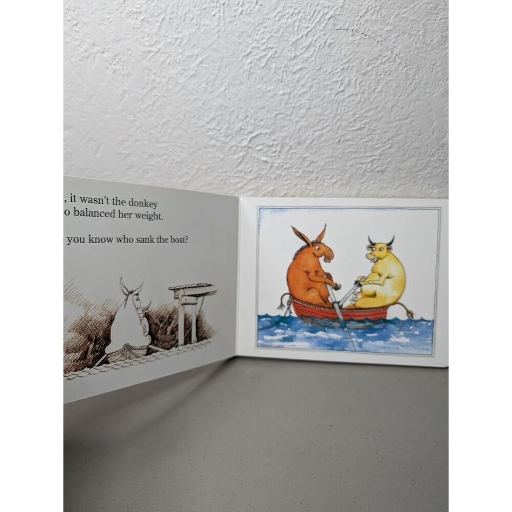 Who Sank the Boat? Pamela Allen Board Book Early Science Concepts Ages 2-6 Eng