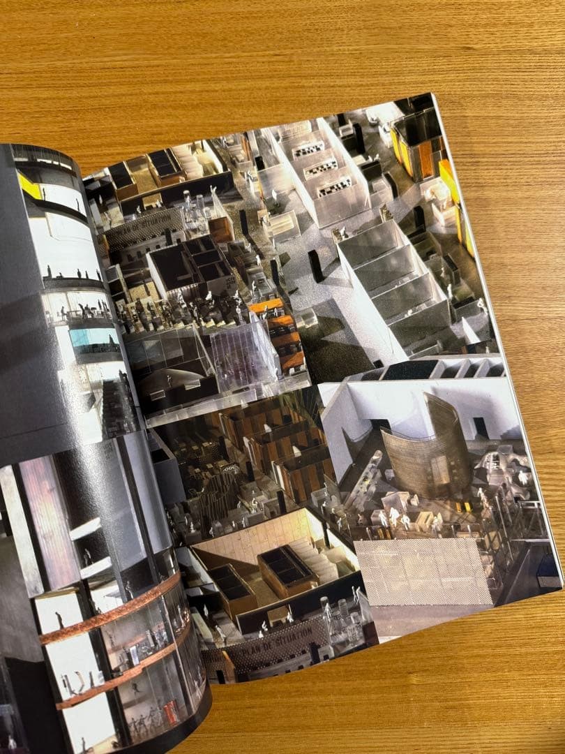 Architecture au #364 January 2001 OMA Universal Building 8.6×11.5in 206 pages