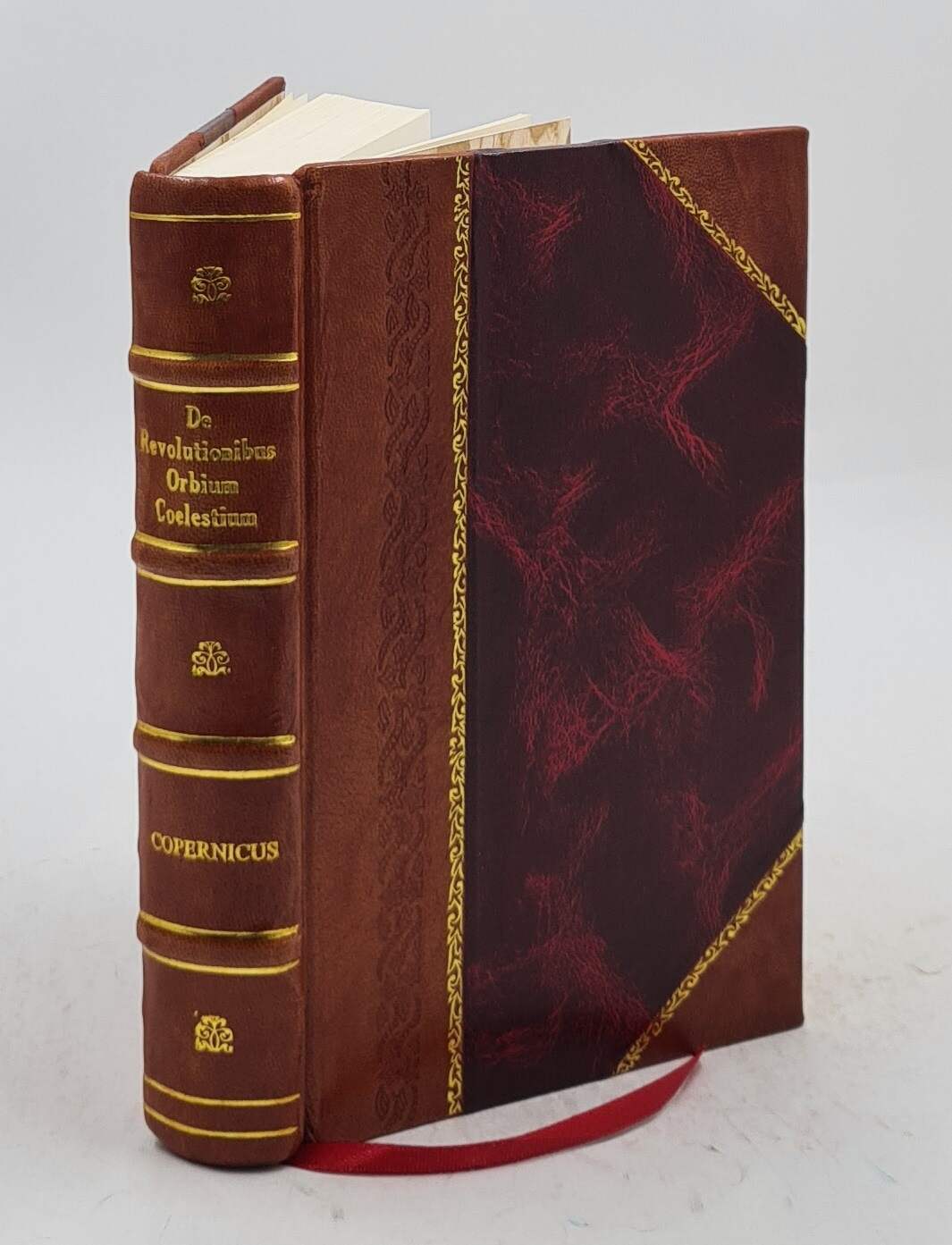 De Revolutionibus Orbium Coelestium 1473 [Leather Bound]
