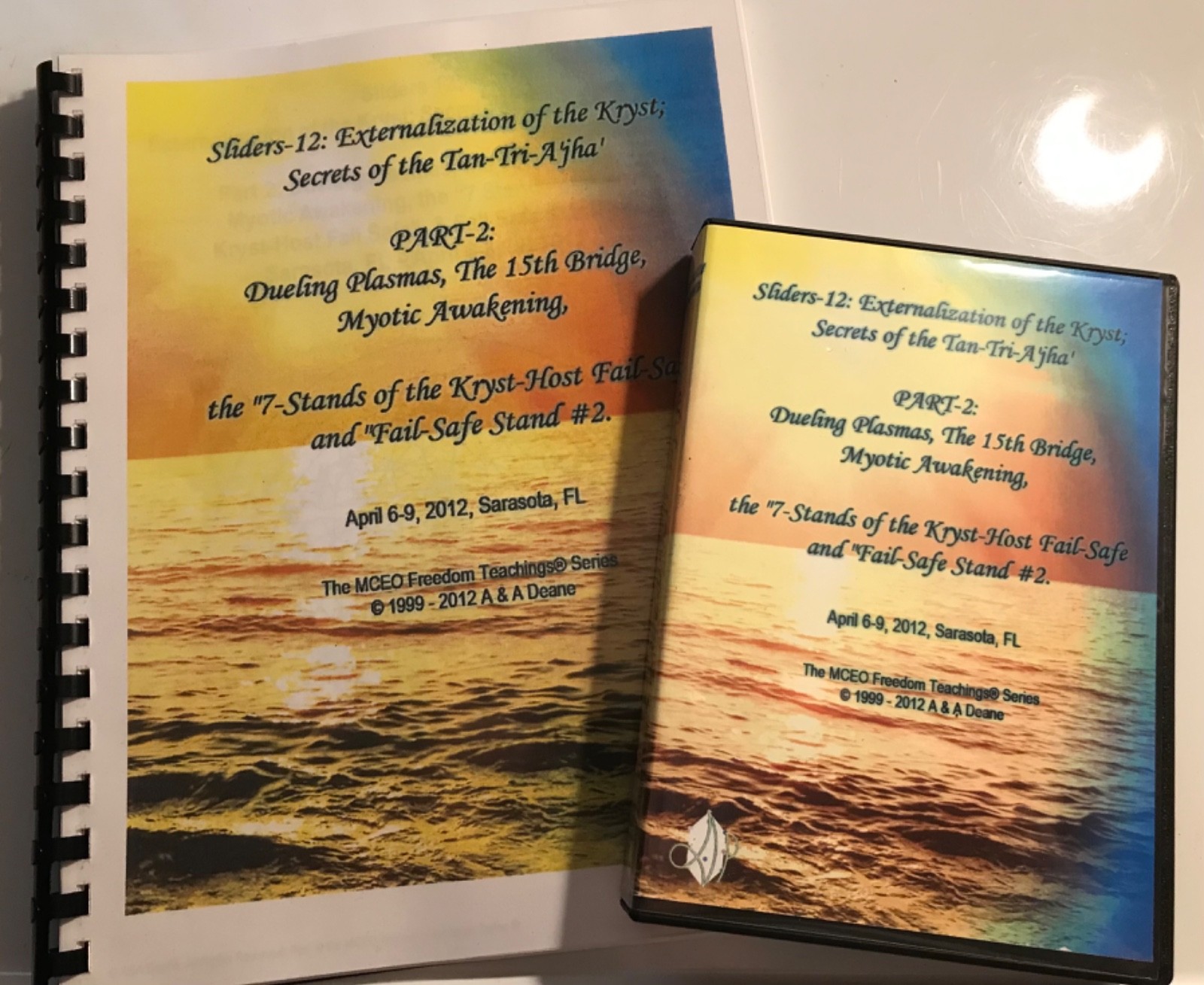 VOYAGERS, ASHAYANA DEANE, Sliders 12 Part2 BOOKLET, 44 Pages & DVD’s (3)