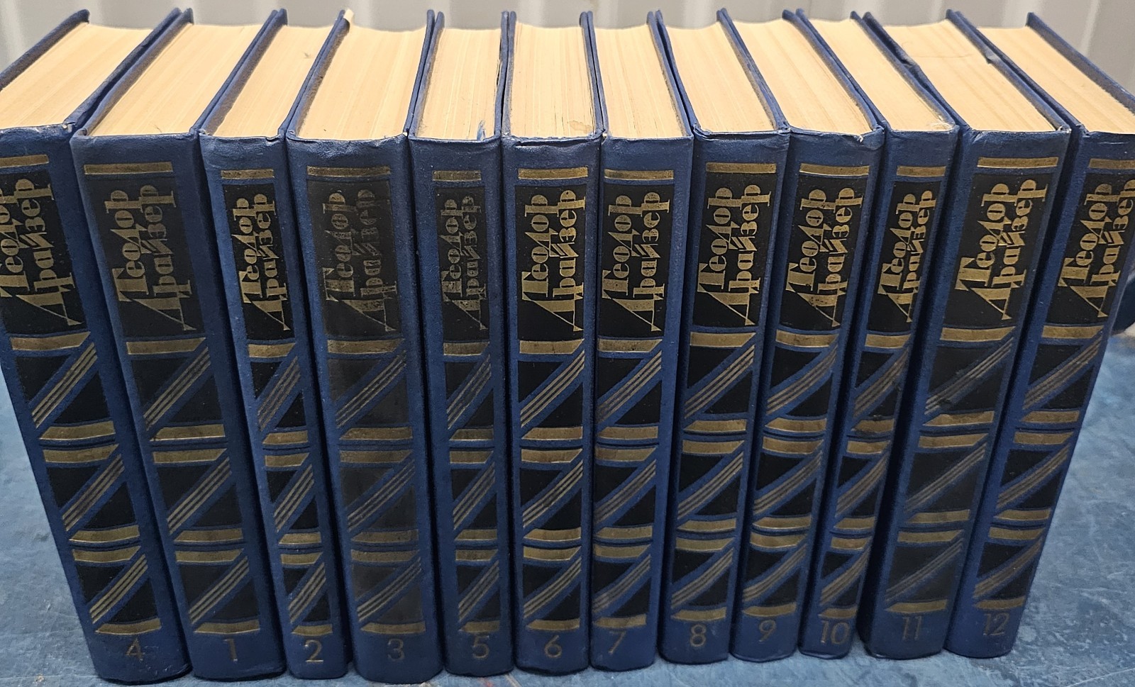 Теодор Драйзер собрание сочинений в 12 томах Изд. Правда 1986г.Like New