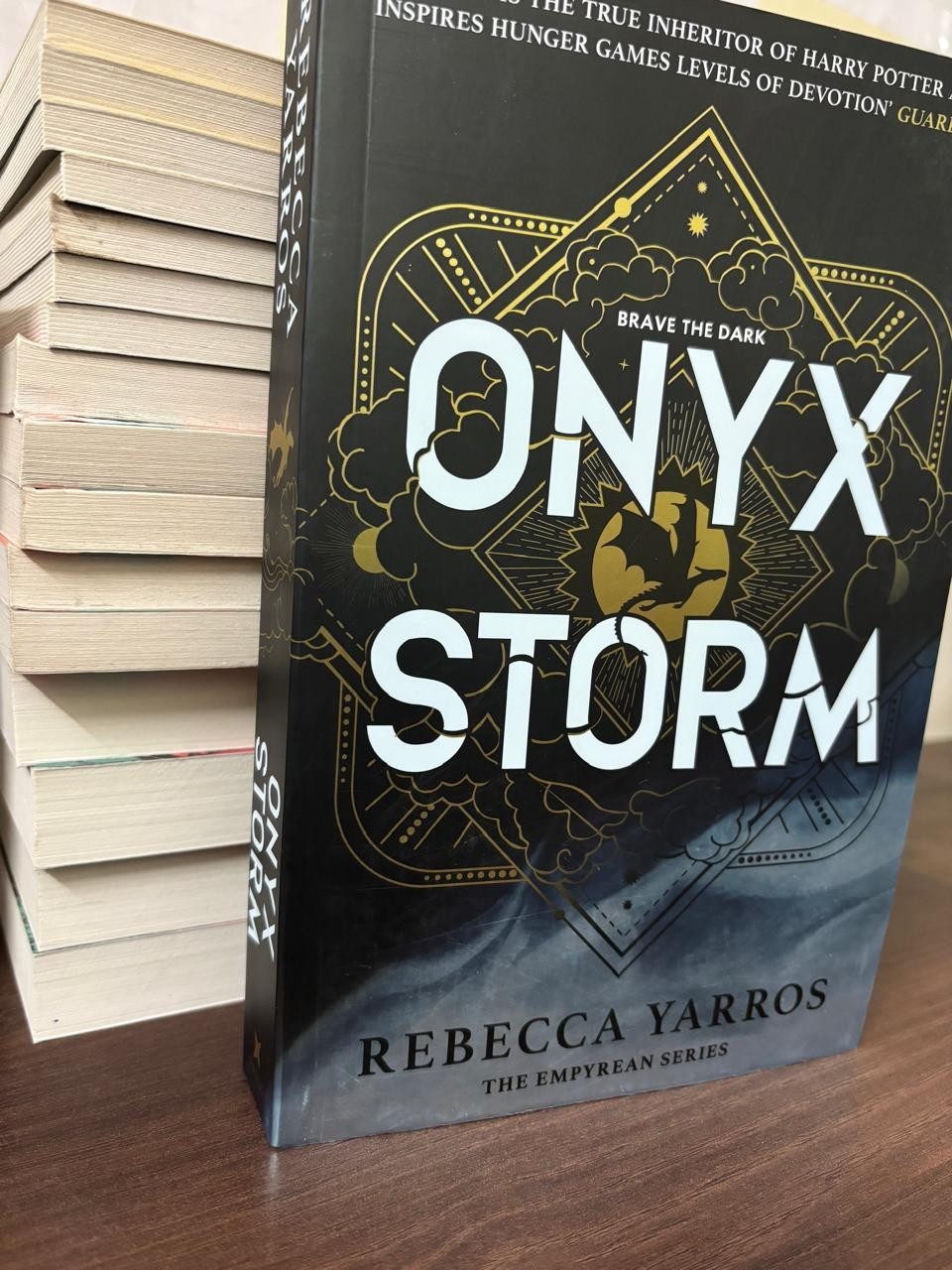 Onyx Storm Paperback By Rebecca Yarros New Free shipping