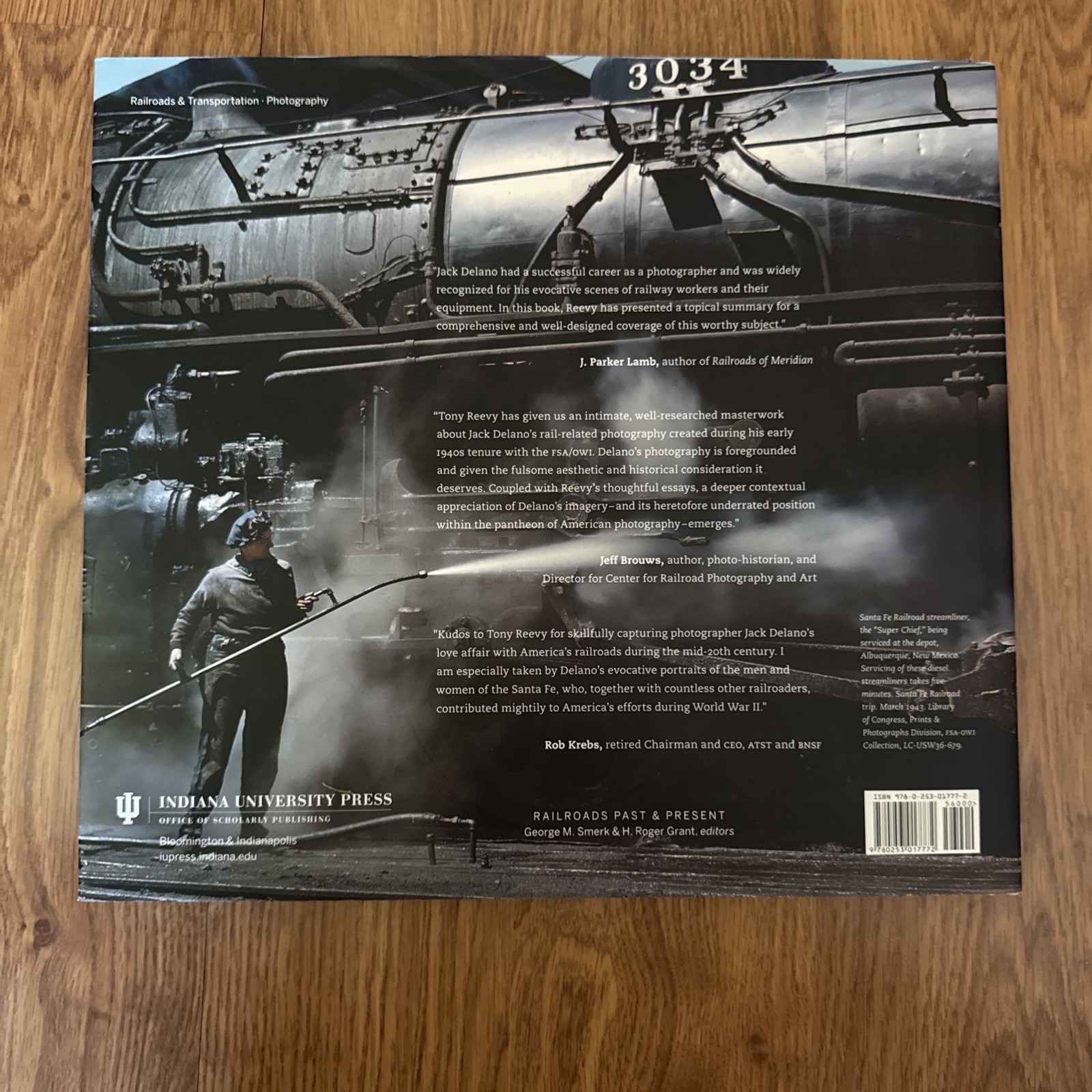 The Railroad Photography of Jack Delano (Railroads Past and Present) by Reevy