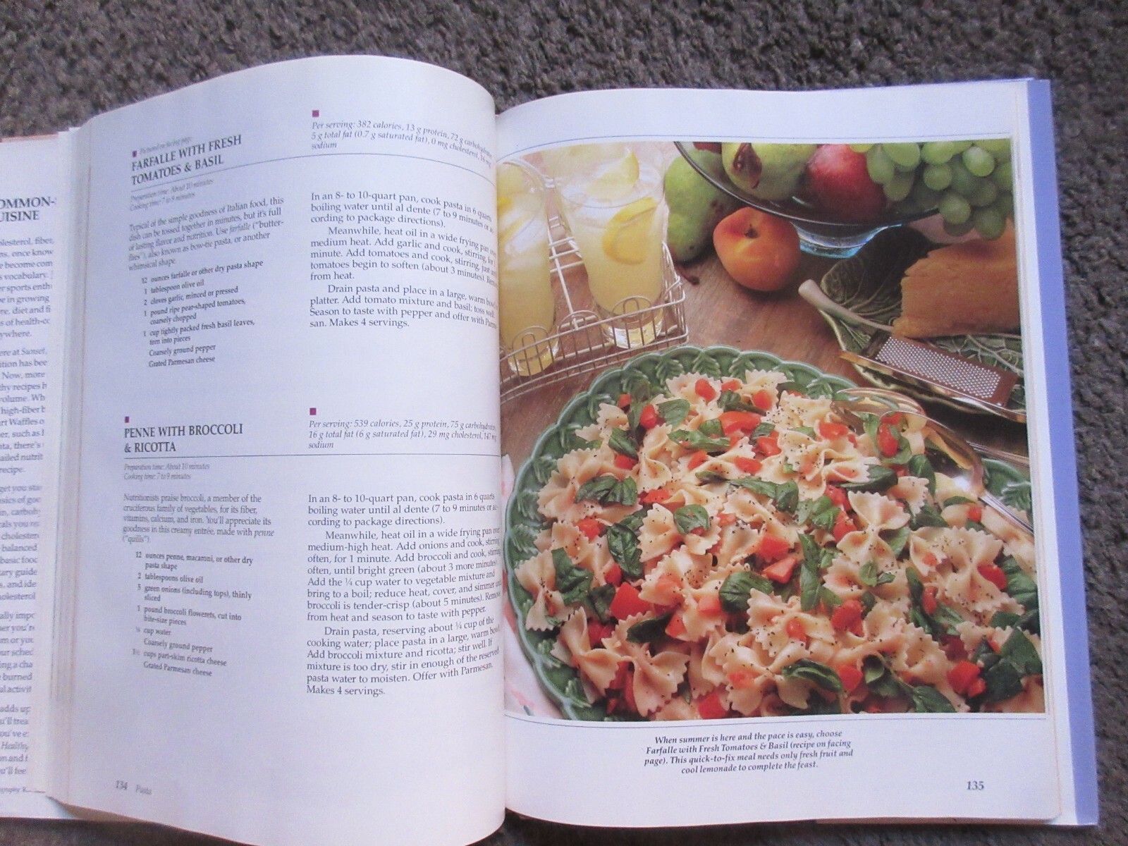 THE BEST OF SUNSET “LIGHT & HEALTHY COOK BOOK” 1990 HARDBACK EX.240 PAGES OOP