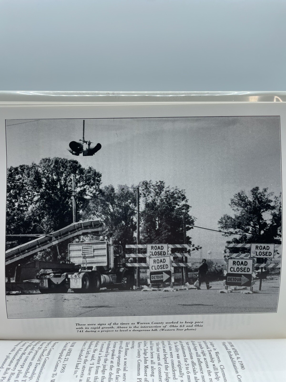 Commitment to Community Warren County Ohio 1920 1995 hardcover 76 Pages