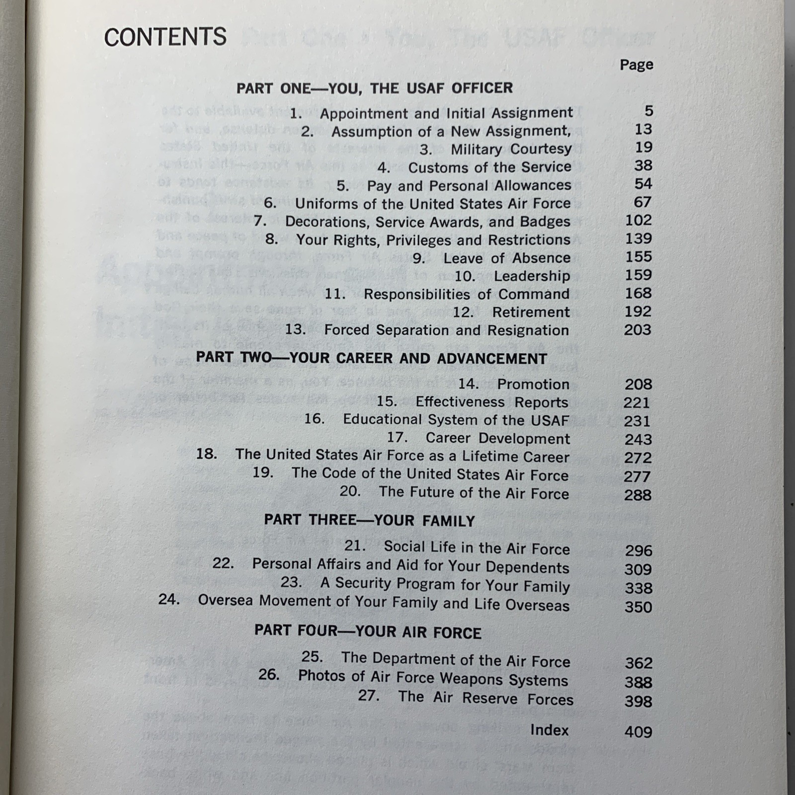 The Air Officers Guide USAF 22nd Ed 1971 Hard Cover Dust Jacket Stackpole Books