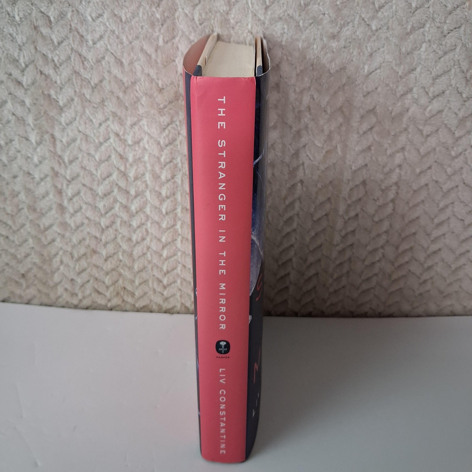 The Stranger In The Mirror Liv Constantine Harper Black HC DJ 2021 First Edition