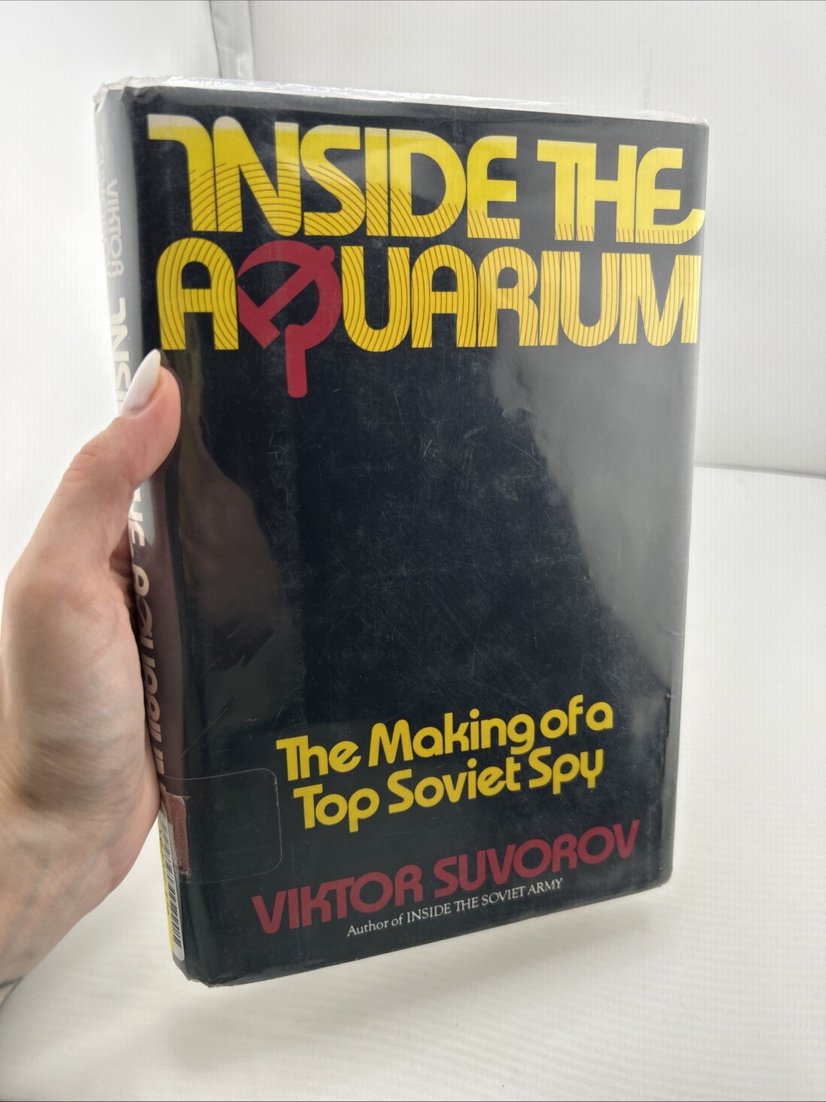 Inside the Aquarium: Cover Stains/ Ex library