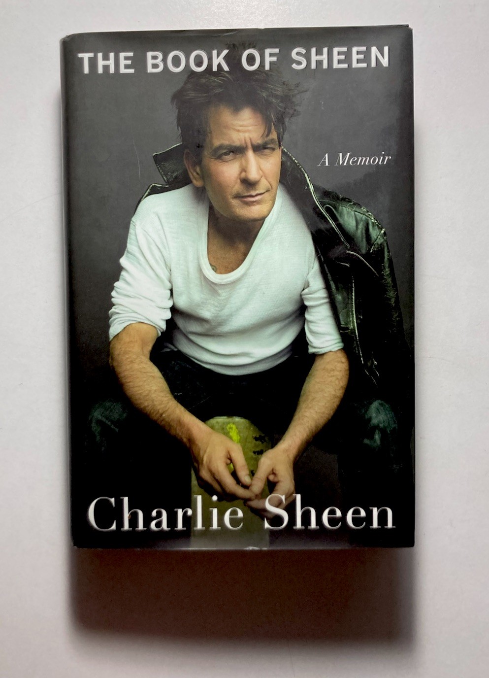 CHARLIE SHEEN “The Book of Sheen : A Memoir” SIGNED Hardcover First Edition 2025