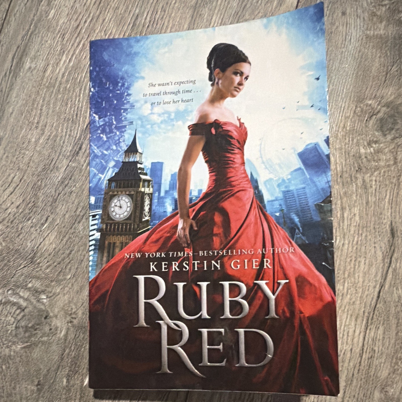 Kerstin Gier Ruby Red Trilogy 3-Book Paperback Set Square Fish (2012) Bonus